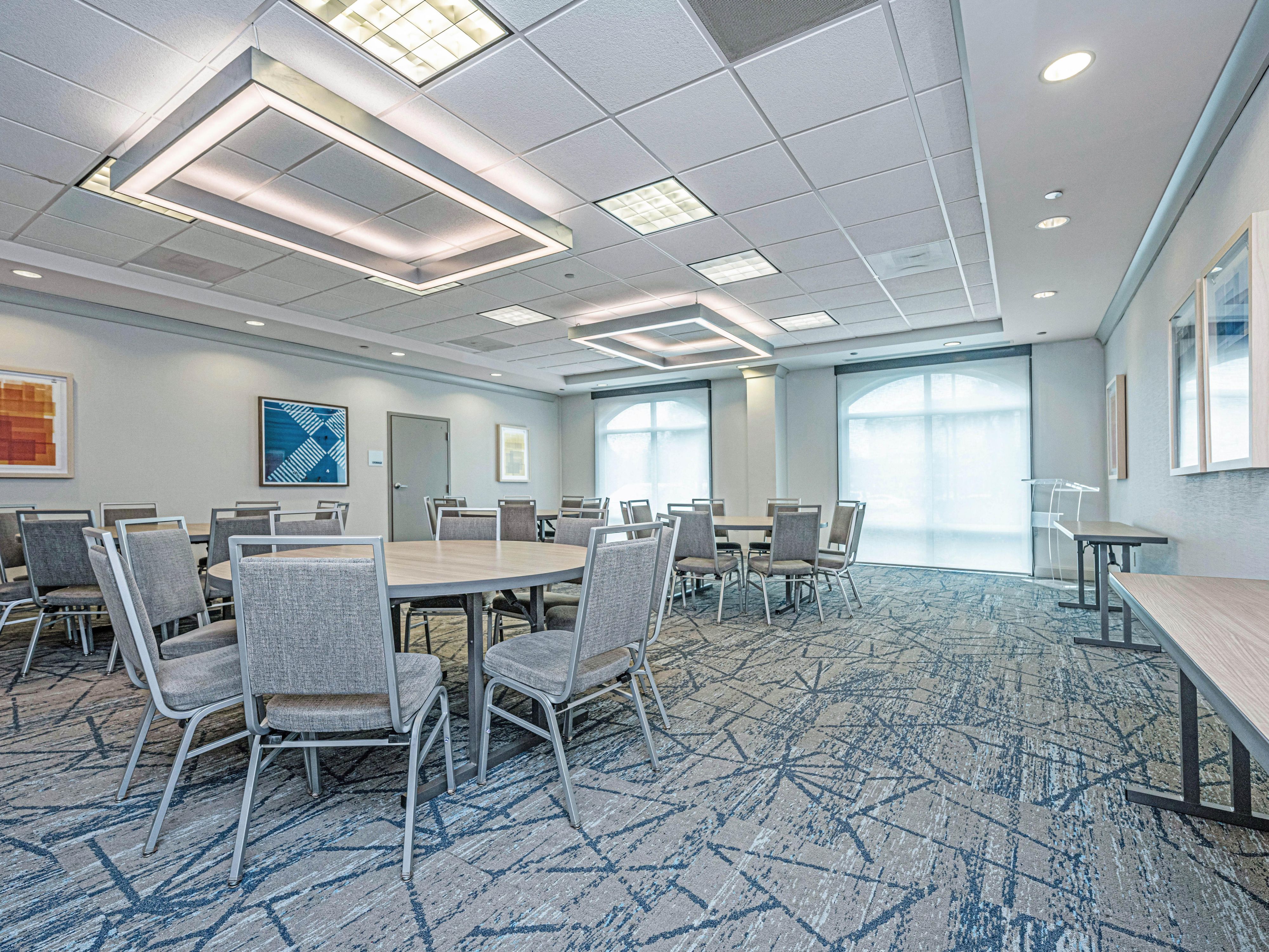 Our 725-square-foot Dreamliner Suite is the perfect venue to connect, collaborate, and celebrate with up to 45 guests. Near Charleston International Airport and with our convenient free airport shuttle, we are the ideal location. You are welcome to bring in outside catering; we also provide recommendations for local catering options if needed. 