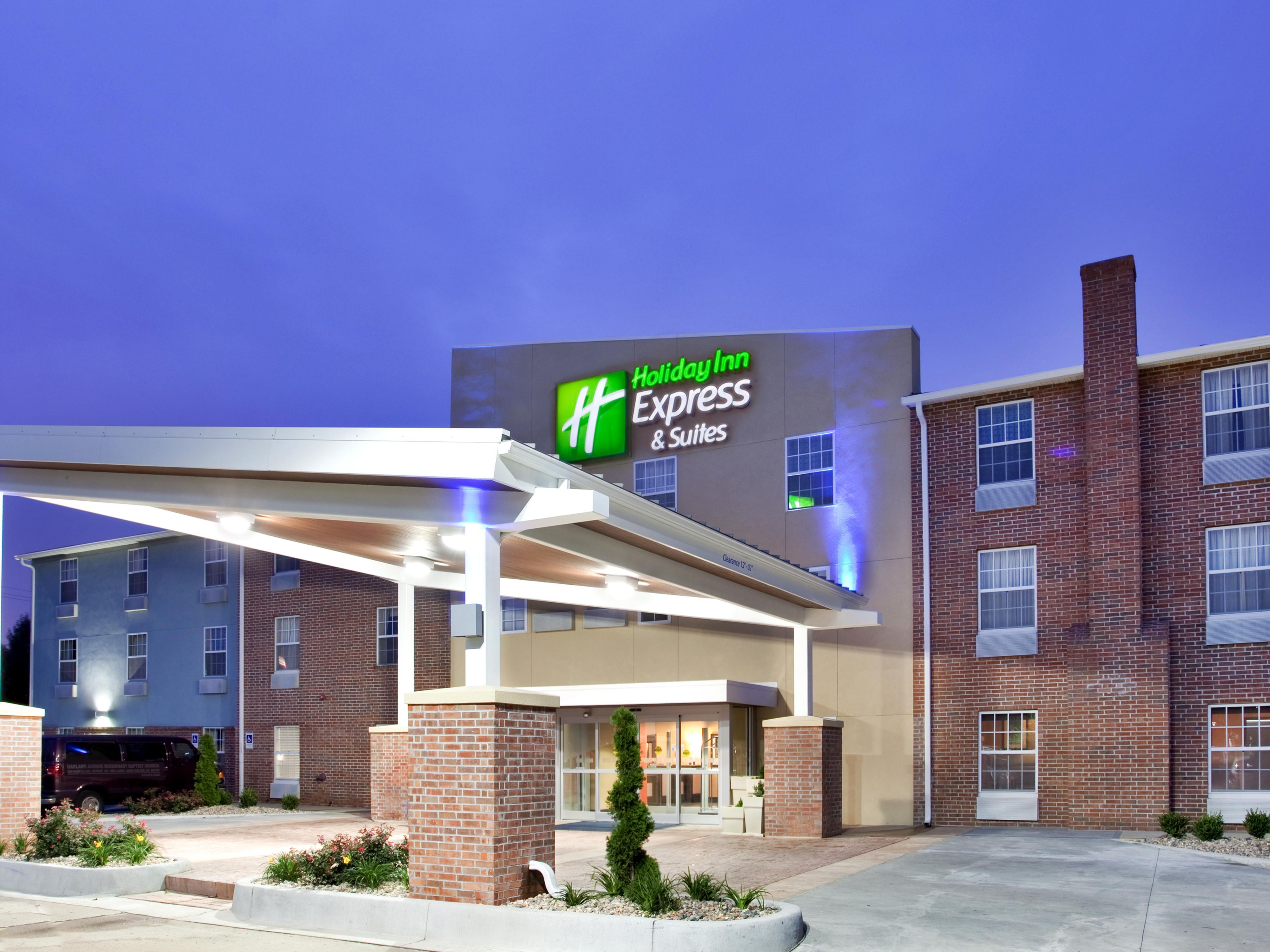 Welcome to the Holiday Inn Express - North Kansas City