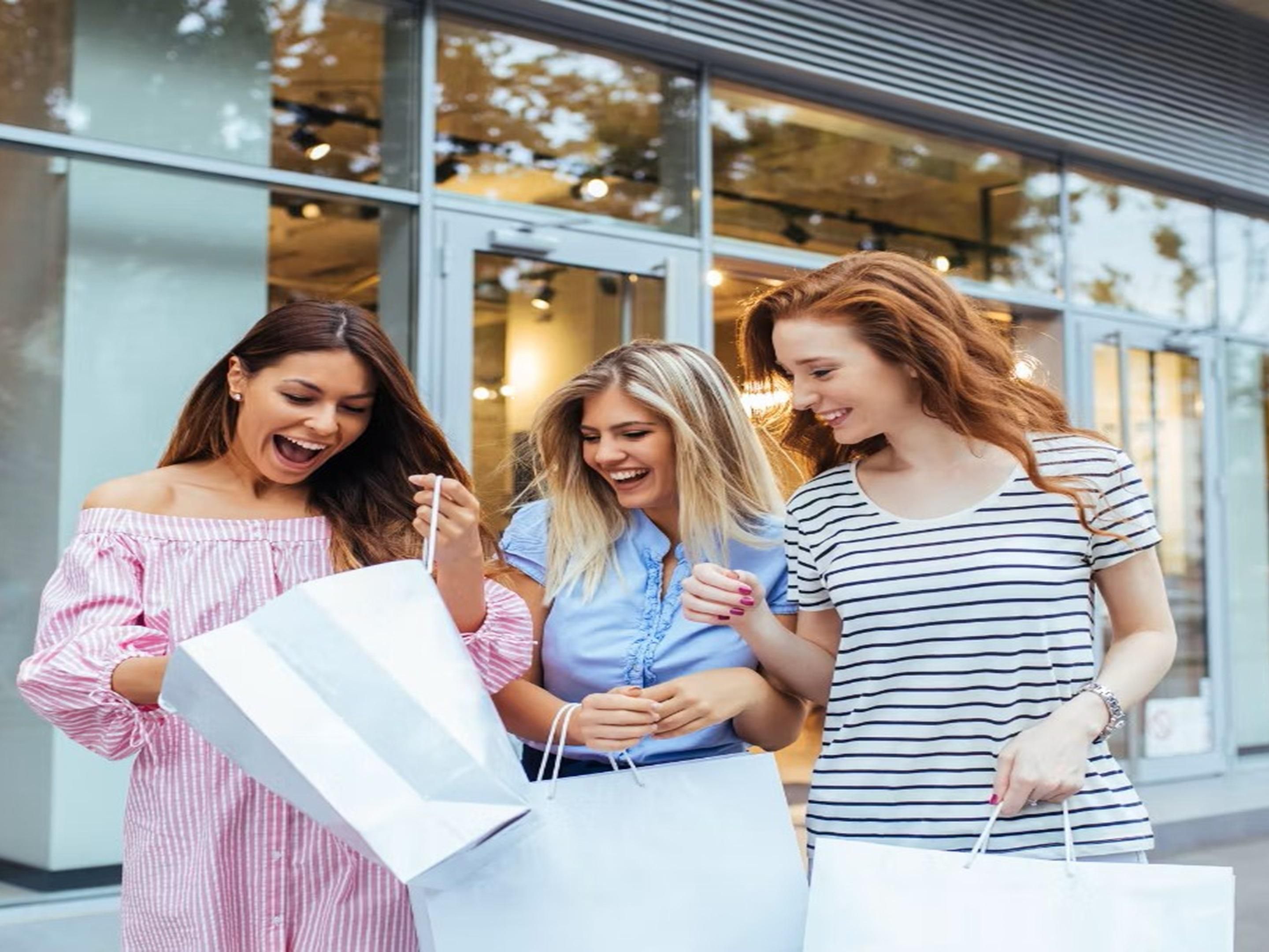 With over 70 stores offering a wide variety of brands, Tanger Outlets provides shoppers ample opportunities to discover great deals at their favorite retailer.