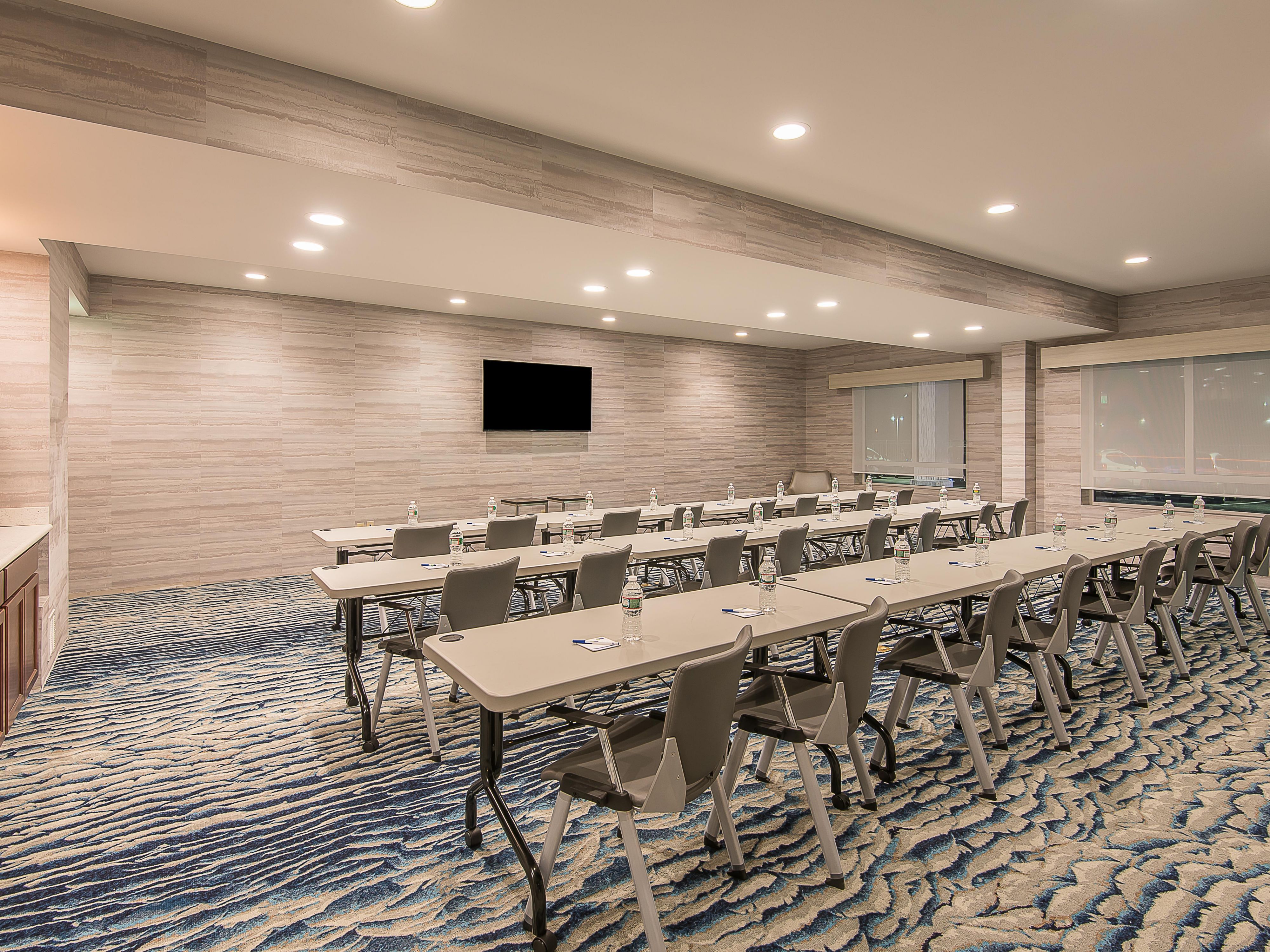 We offer a versatile Meeting and Event space that can be set-up to accommodate your events needs. With 750 sq ft our space is large enough for many different types of events. Business meetings, trainings or classes, baby showers, and family gatherings are just a few different events that we have had here. Don't wait, Book your event Today!!!