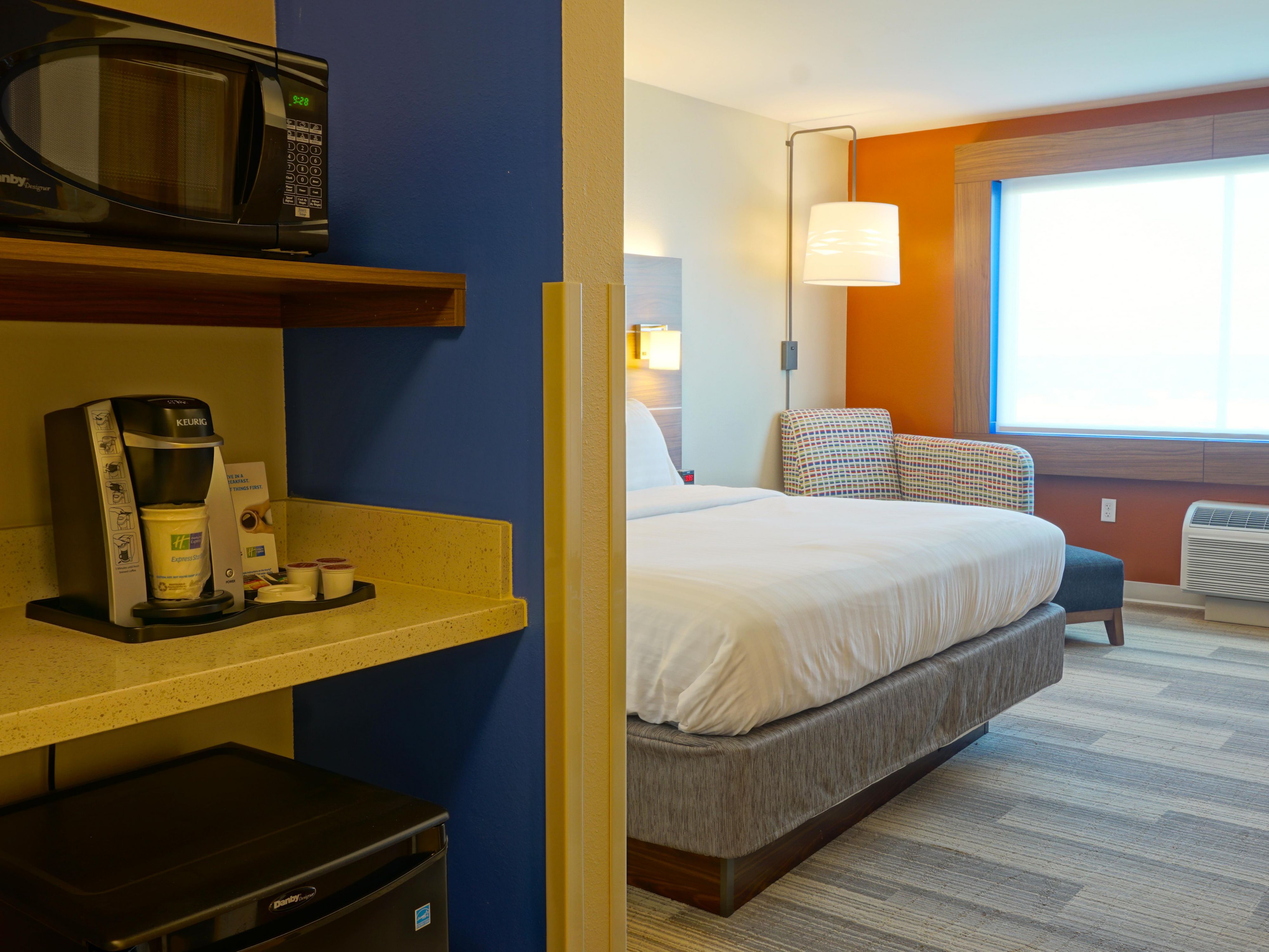 Single King Guest Room