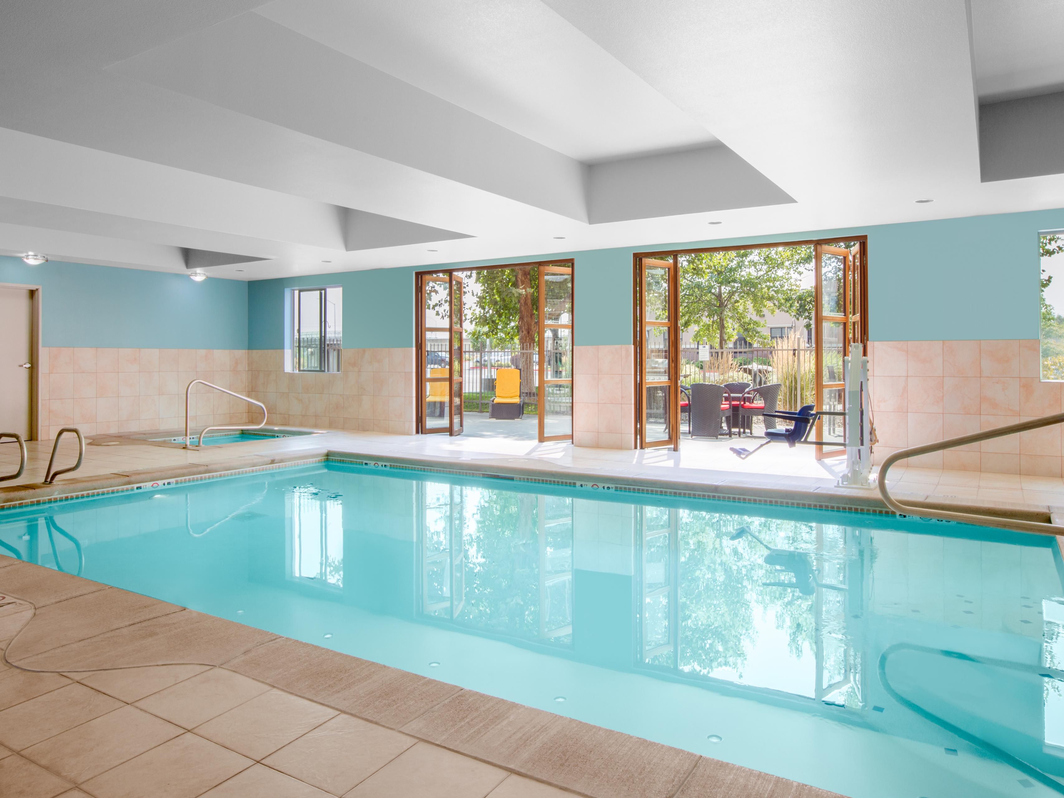 Holiday Inn Express Ontario Indoor Swimming Pool