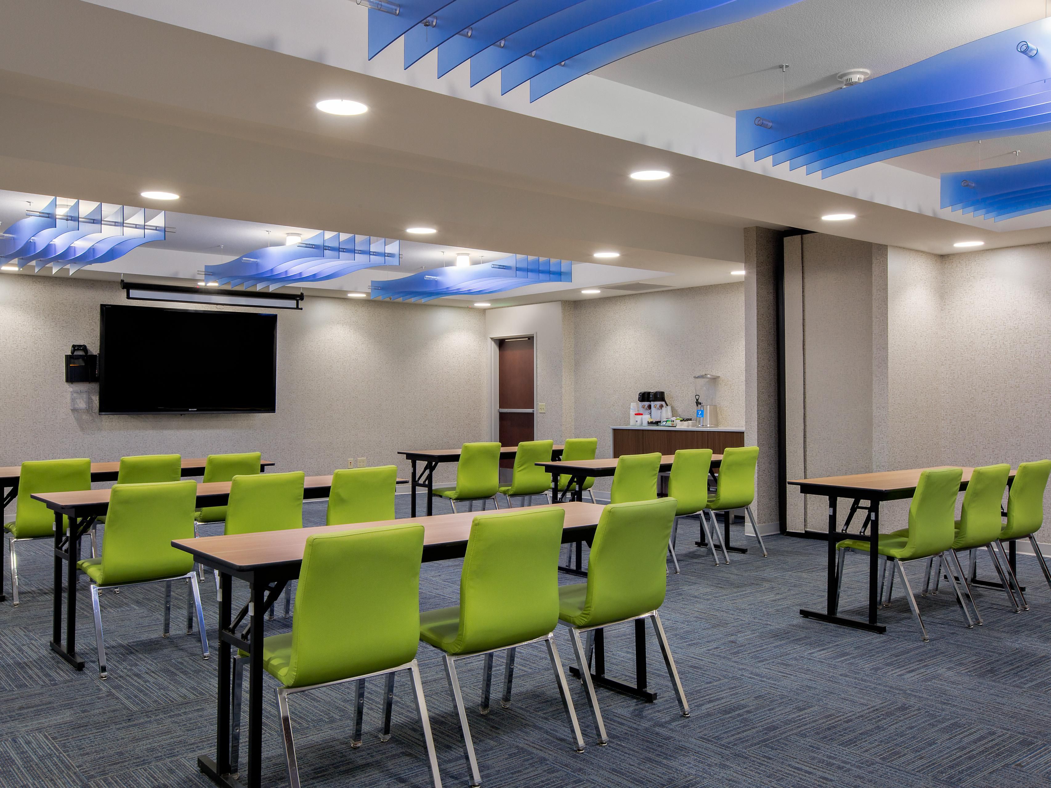 Hosting events at the Holiday Inn Express® Hotel & Suites Ontario is simple thanks to the spacious meeting rooms that can seat up to 50 people theater style.  A/V and Wi-Fi access are also provided.