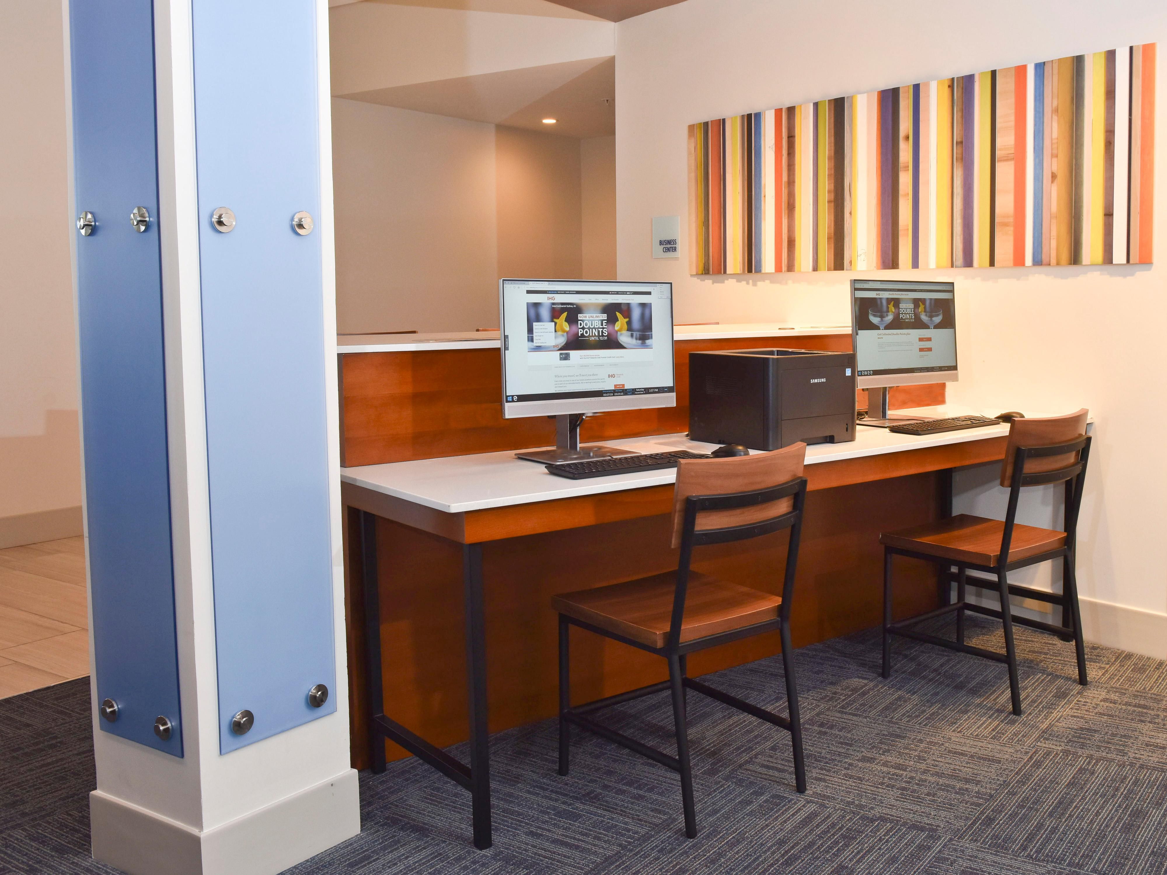 Modern Fitness Room with Extensive Options.