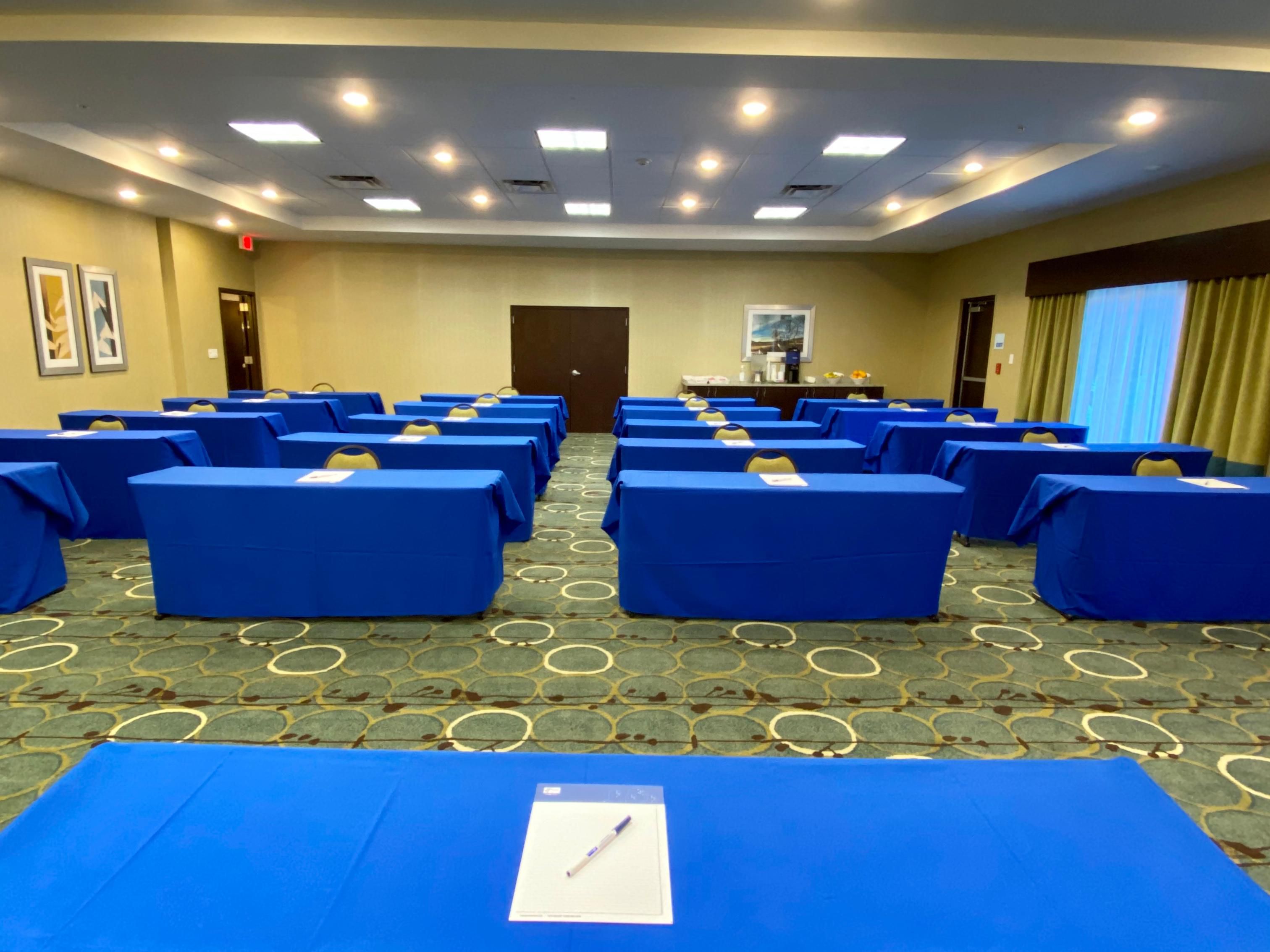 We are delighted to offer a wide variety of options for your next meeting or event. Our 1400 square feet meeting space can accommodate up to 120 guests.  