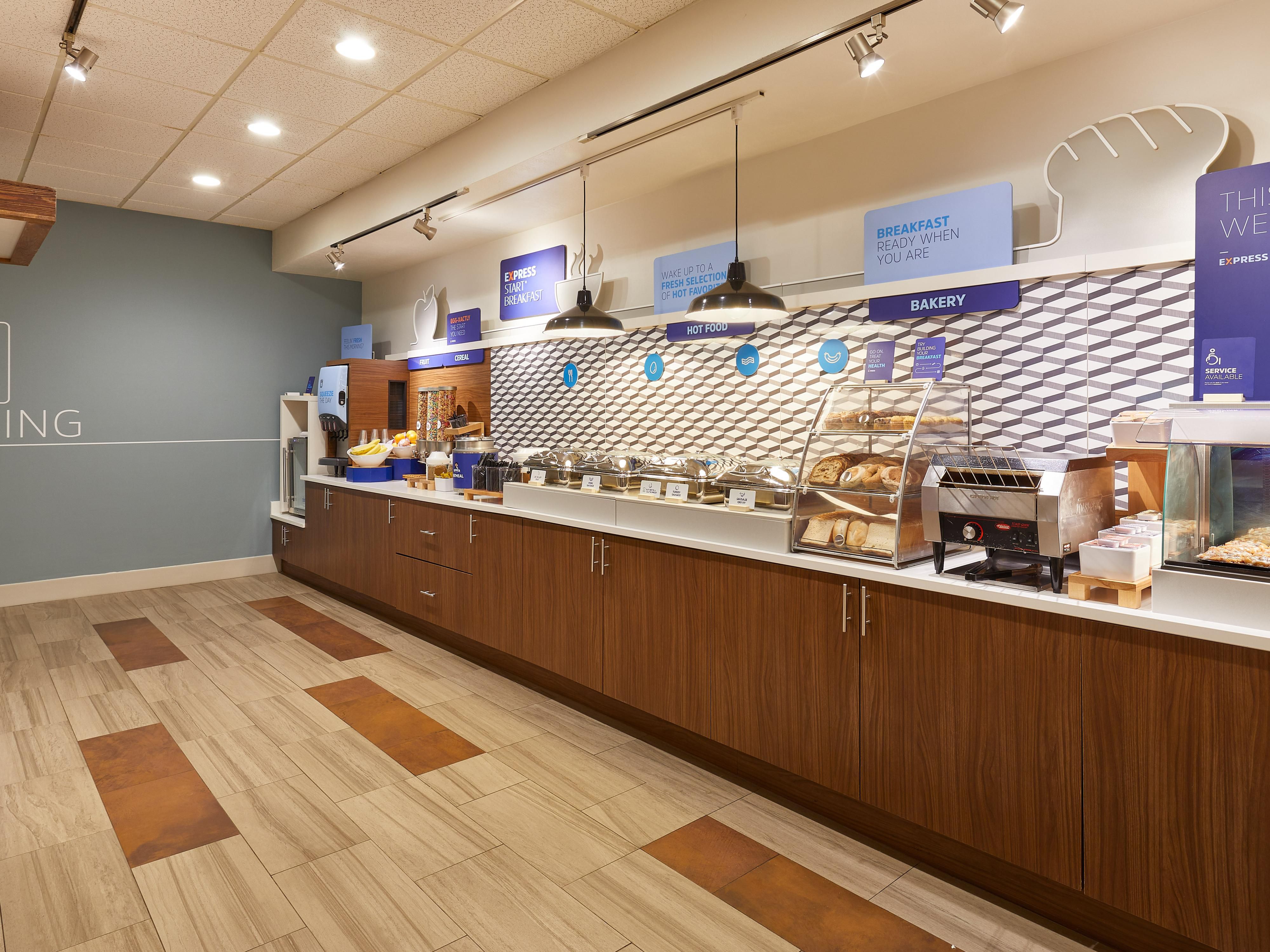 Whether you are visiting for pleasure or business, the Holiday Inn Express & Suites Orlando International Airport provides a friendly atmosphere with comfortable rooms for relaxing. We have a delicious full breakfast each morning to get your day off to a great start. Relax and recharge in our fitness center or outdoor pool.