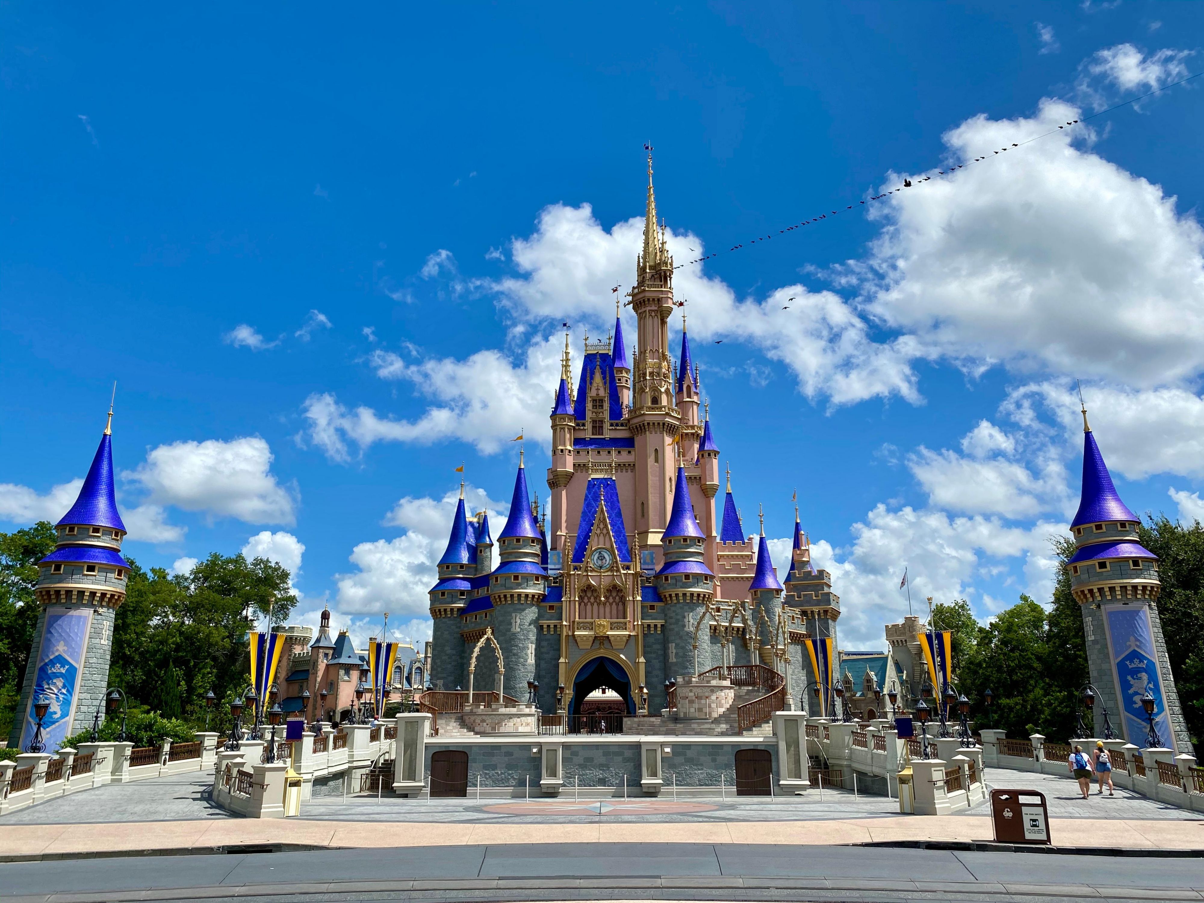Buy park tickets online or stop by our Information Desk to purchase park tickets and schedule your complimentary Walt Disney World and Universal Orlando shuttle service.