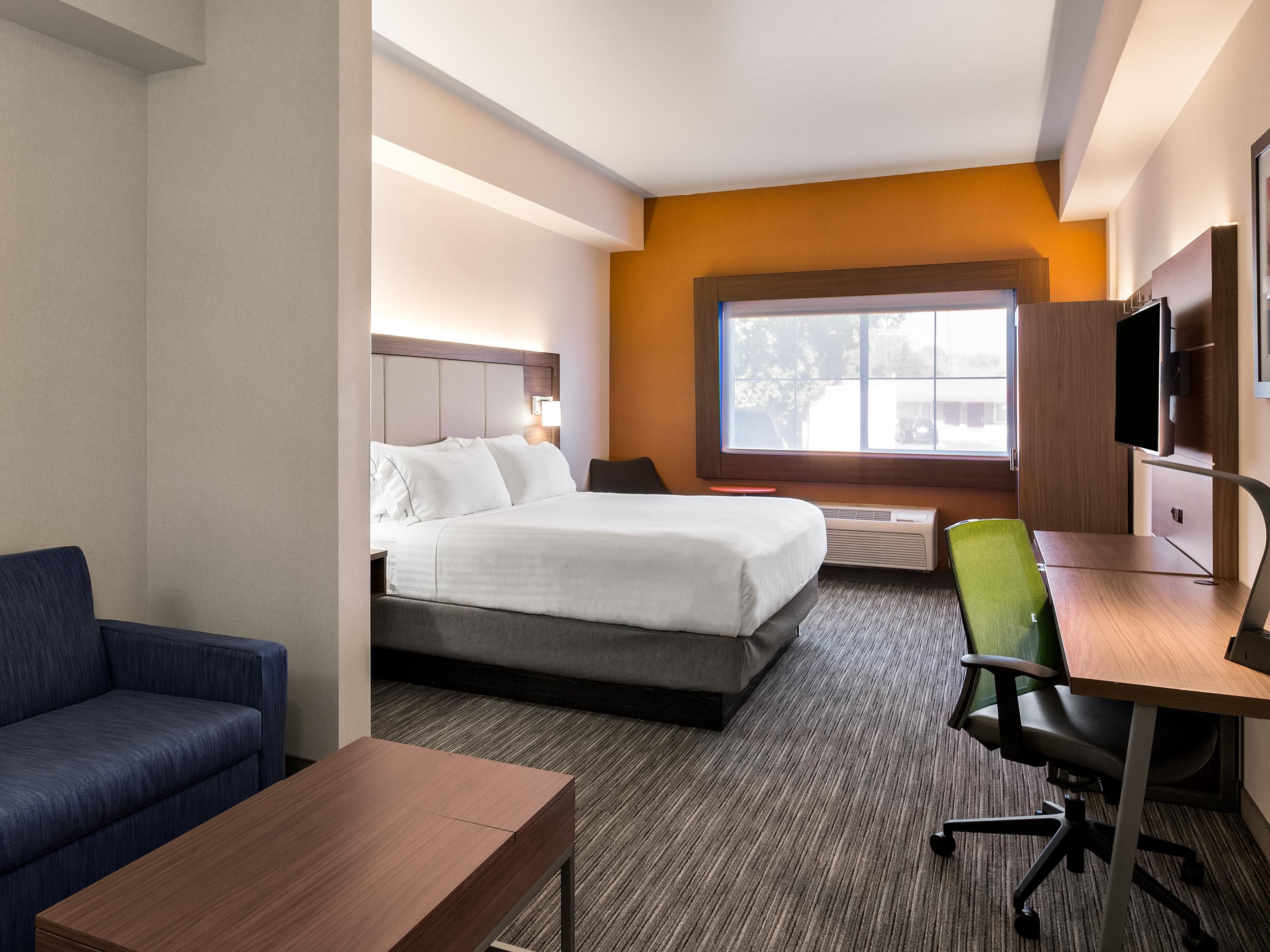 Our rooms are comfortable and have premium amenities.