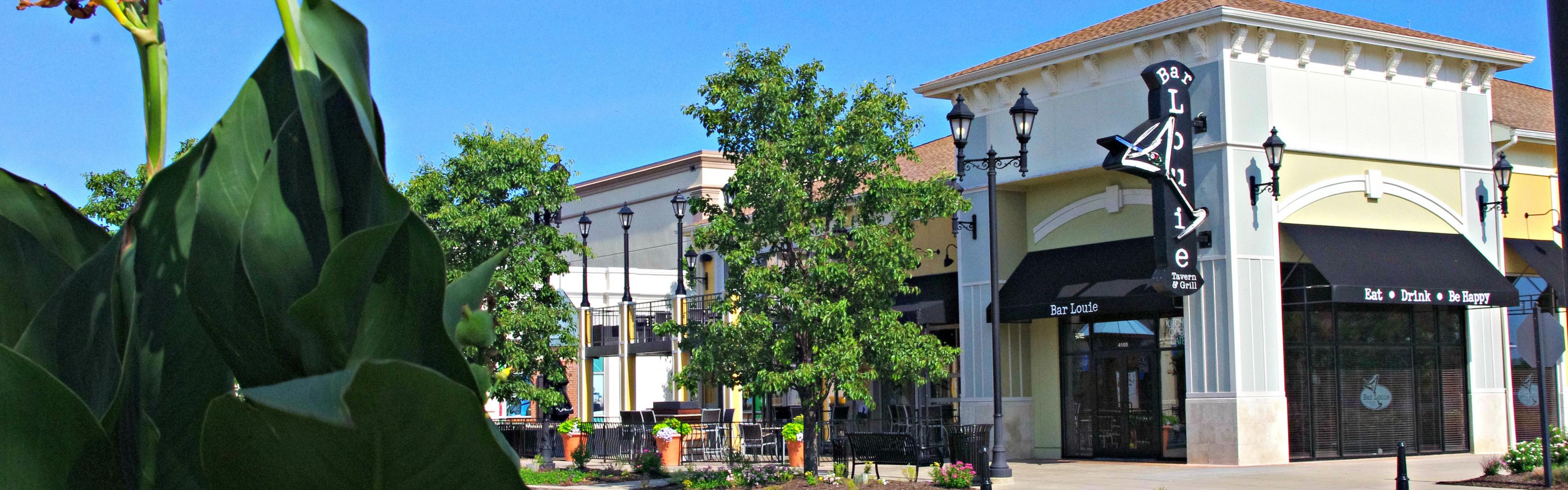 Enjoy within a few minutes of walking nearby bars and restaurants.