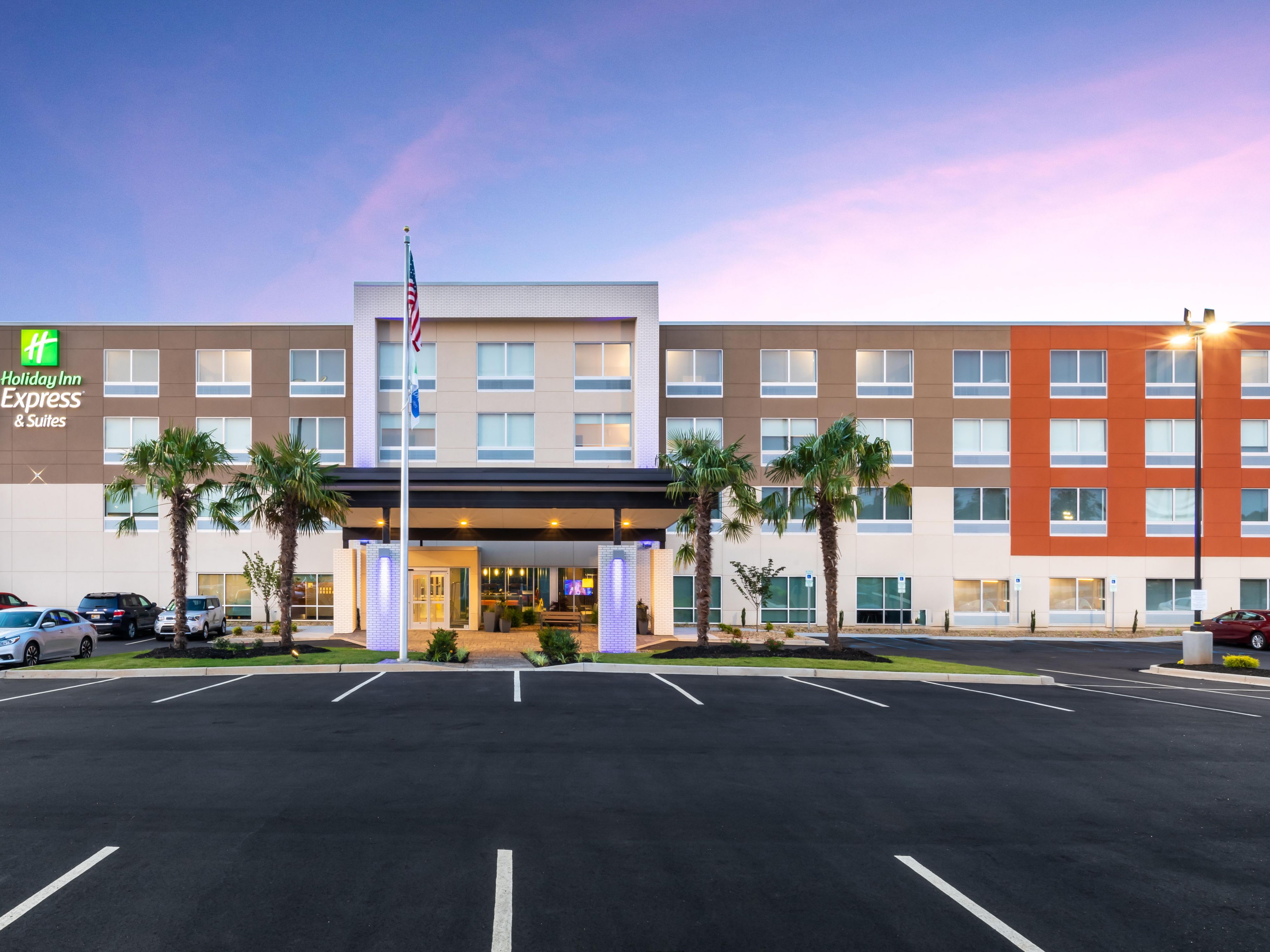 Our beautiful new hotel can accommodate your wedding guest room needs.  We are located close to downtown Greenville where your guests can enjoy all Greenville has to offer with a quick uber of lyft ride.  Close to theaters, restaurants, museums and so much more.