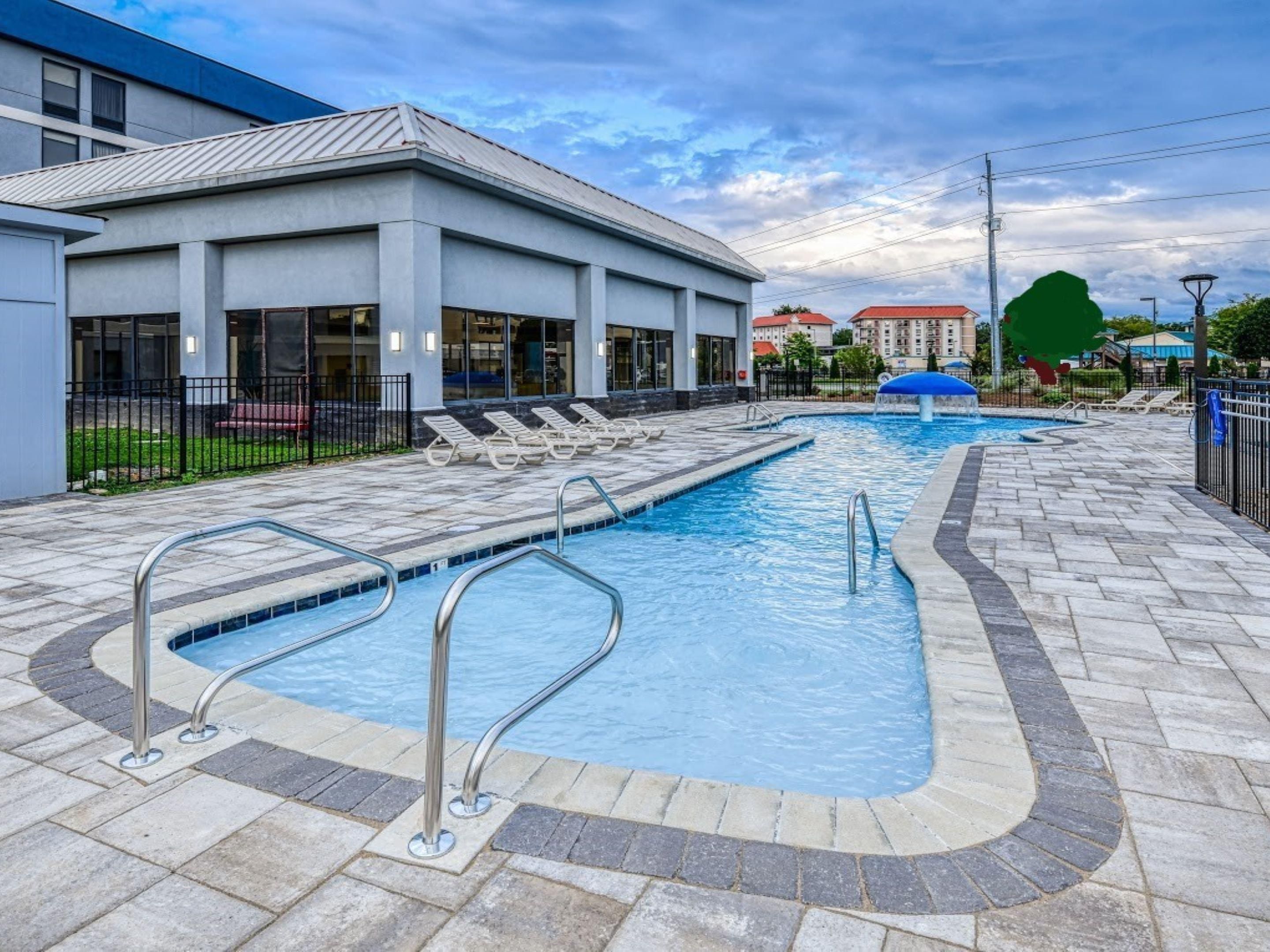 Our hotel is in walking distance of the Grand Majestic Theater