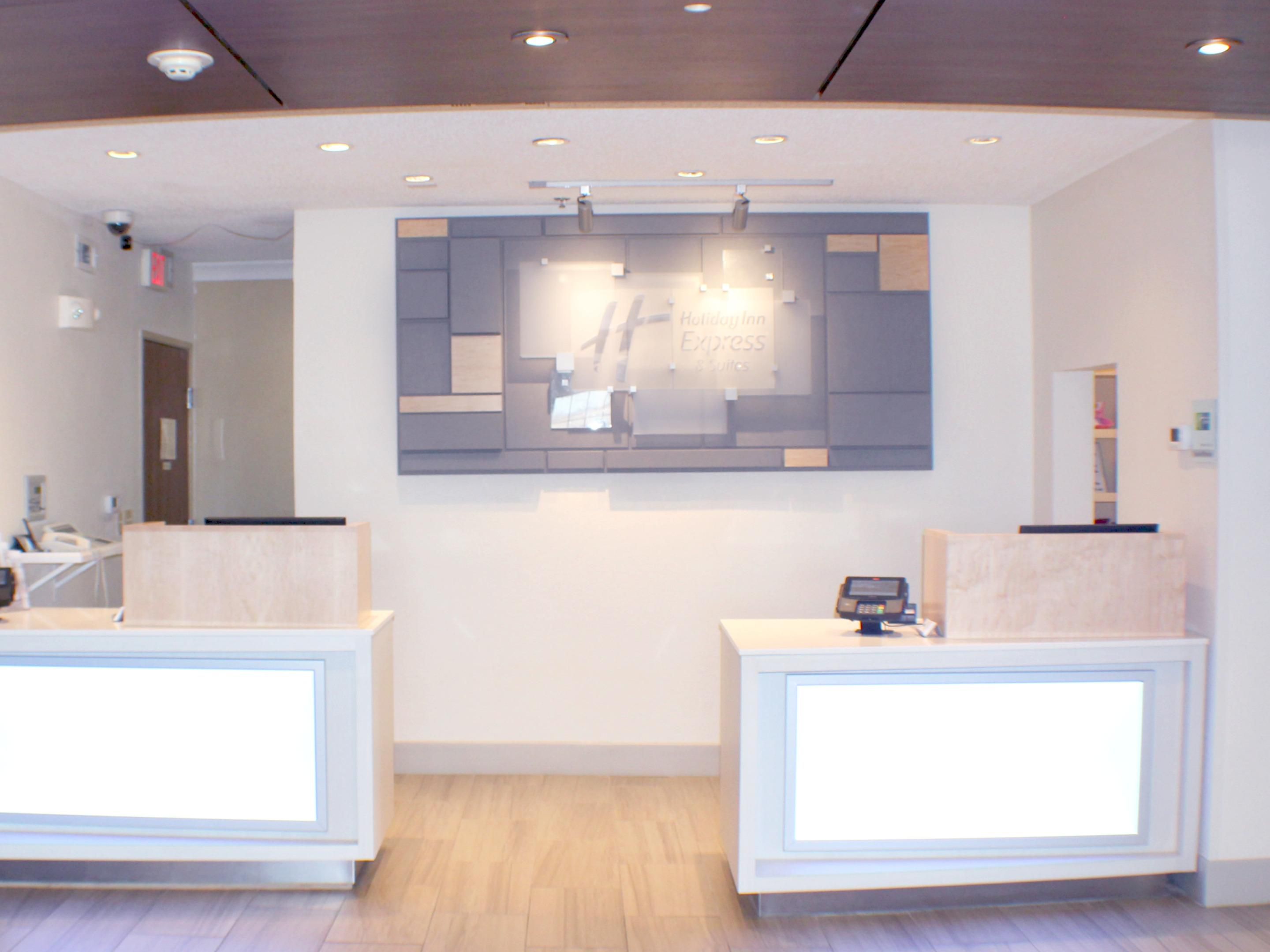 Keep up with your fitness routine in our well-equipped fitness center, open 24 hours,  7 days a week. Whether you prefer a brisk run on the treadmill or a leisurely ride on the stationary bicycle, we’ve got you covered. With convenient hours and quality equipment, you can break a sweat and feel great during your stay.