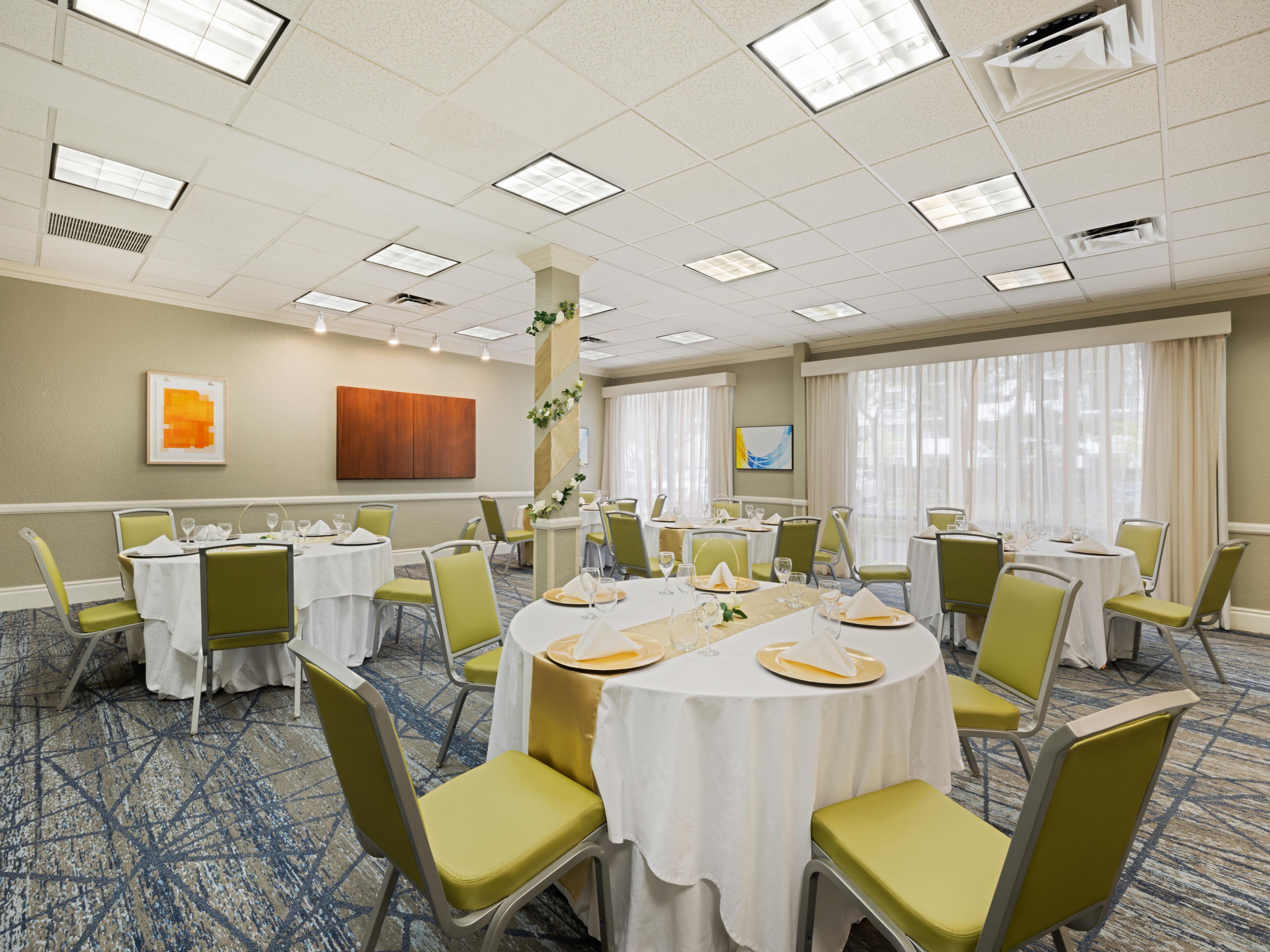 Host a formal business meeting or a unique special occasion in our versatile meeting space, which can accommodate up to 70 of your colleagues or closest friends and family members. Contact our Sales Office for your next event.
