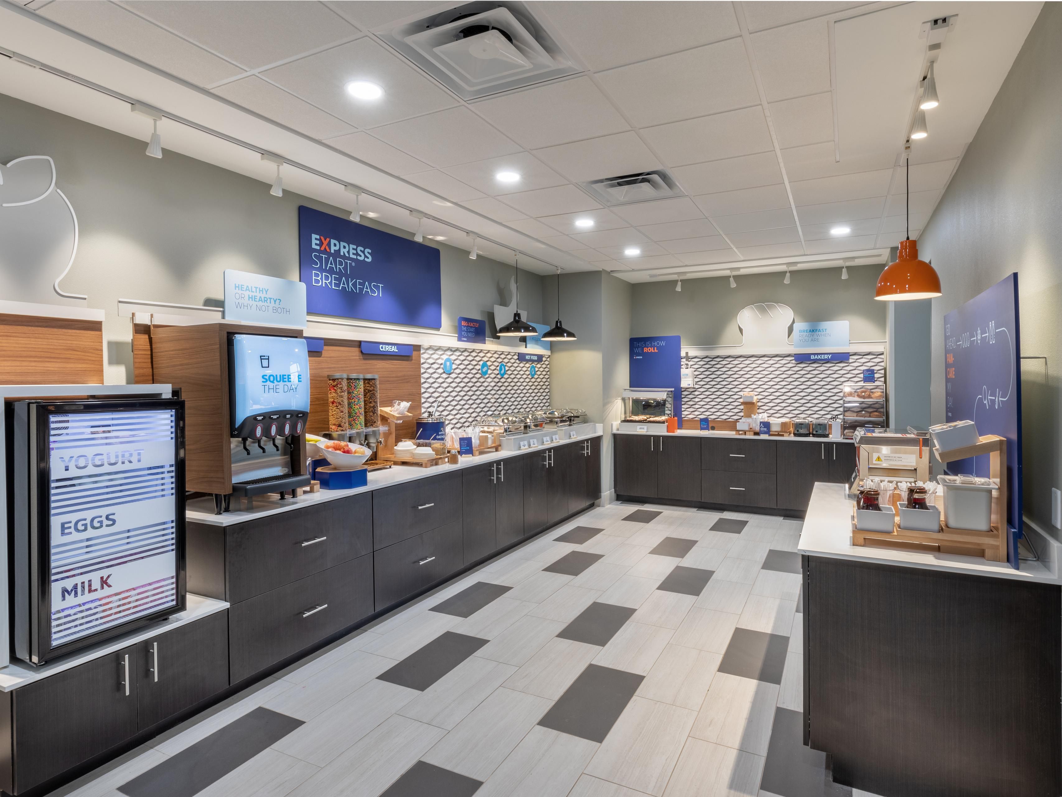 Enjoy a free, filling breakfast every morning when you stay at our hotel in Purcell, OK. Our spread includes everything from bacon and sausage to pancakes and cinnamon rolls. We also serve fresh fruit, yogurt, juice, milk, oatmeal, and all your favorite cereals.