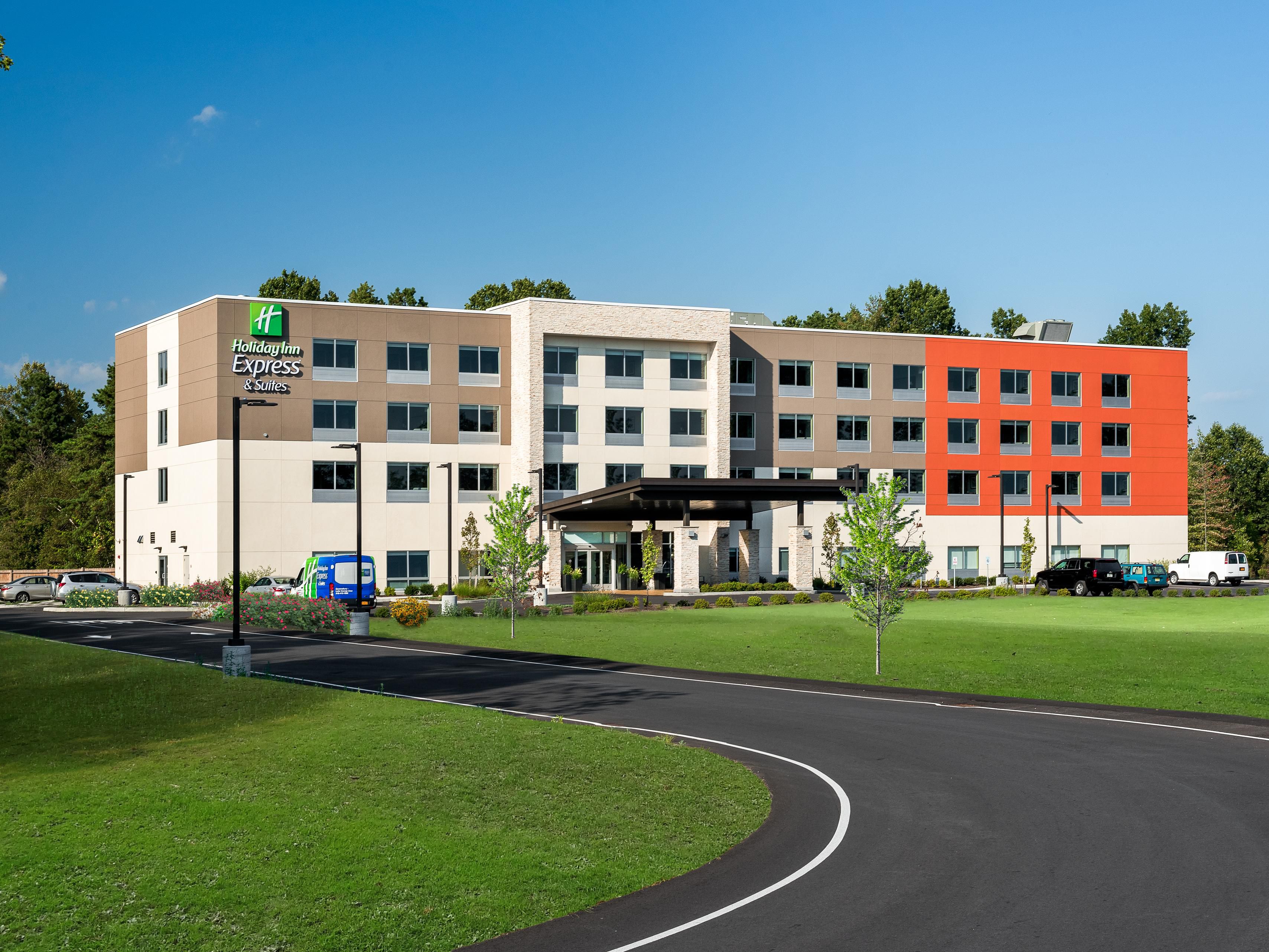 The Holiday Inn Express in Queensbury is a great place to host your corporate meetings. The hotel includes a hot breakfast with every room, and the technology is modern and Superfast! Our fitness room will get you motivated.  