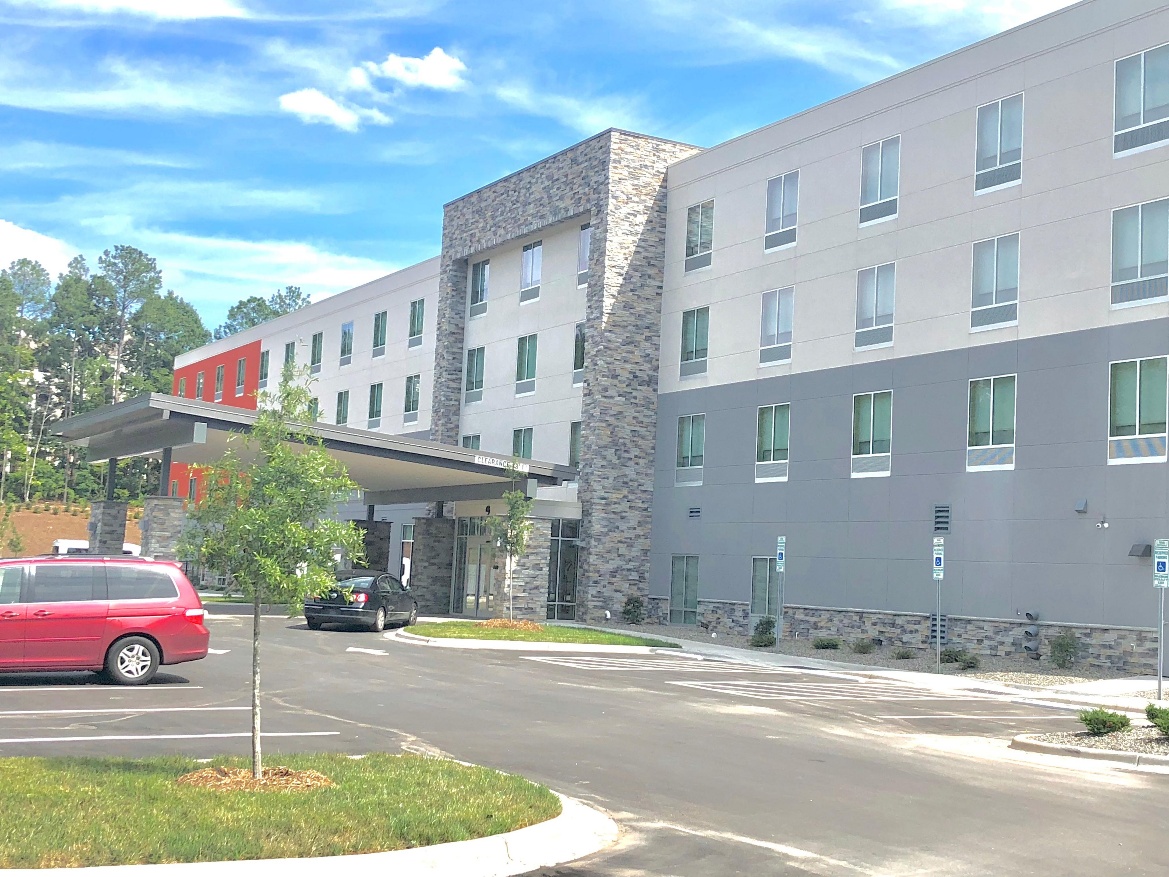Spacious area with complimentary parking when you stay with us.