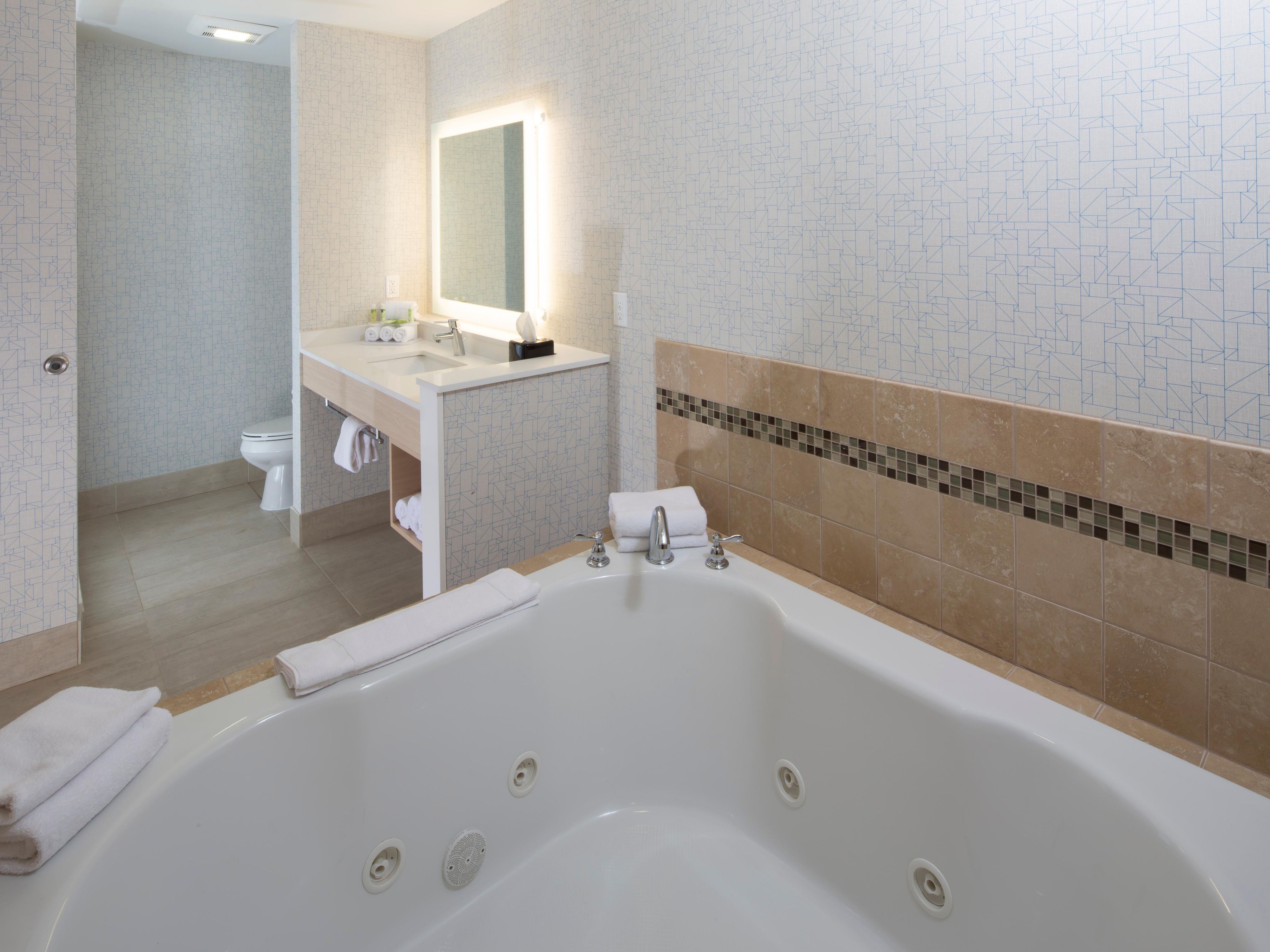 Need a place for your wedding guests to stay for your big day? Contact the hotel for a personalized quote today!