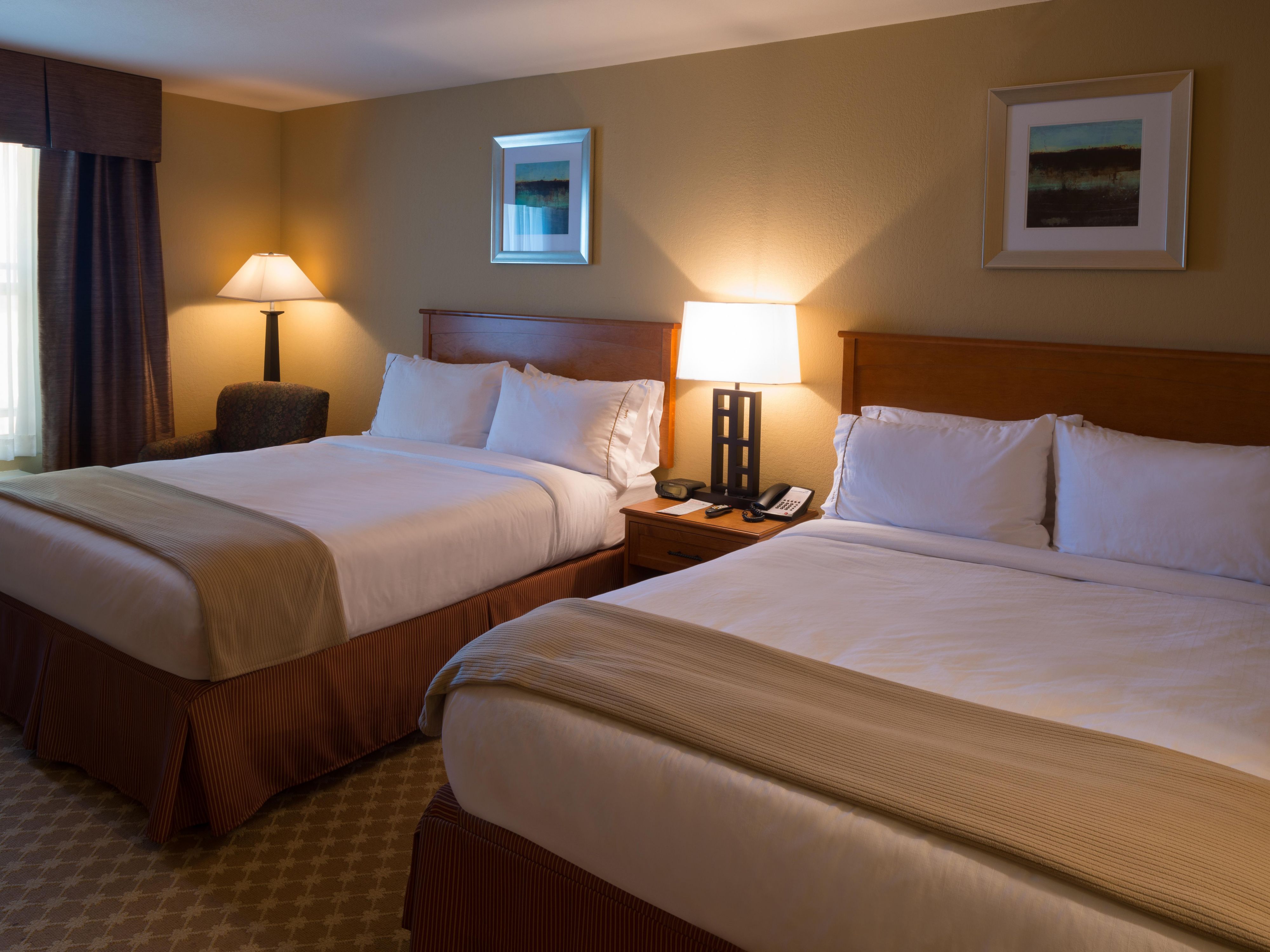 Double Queen Bed Guest Room