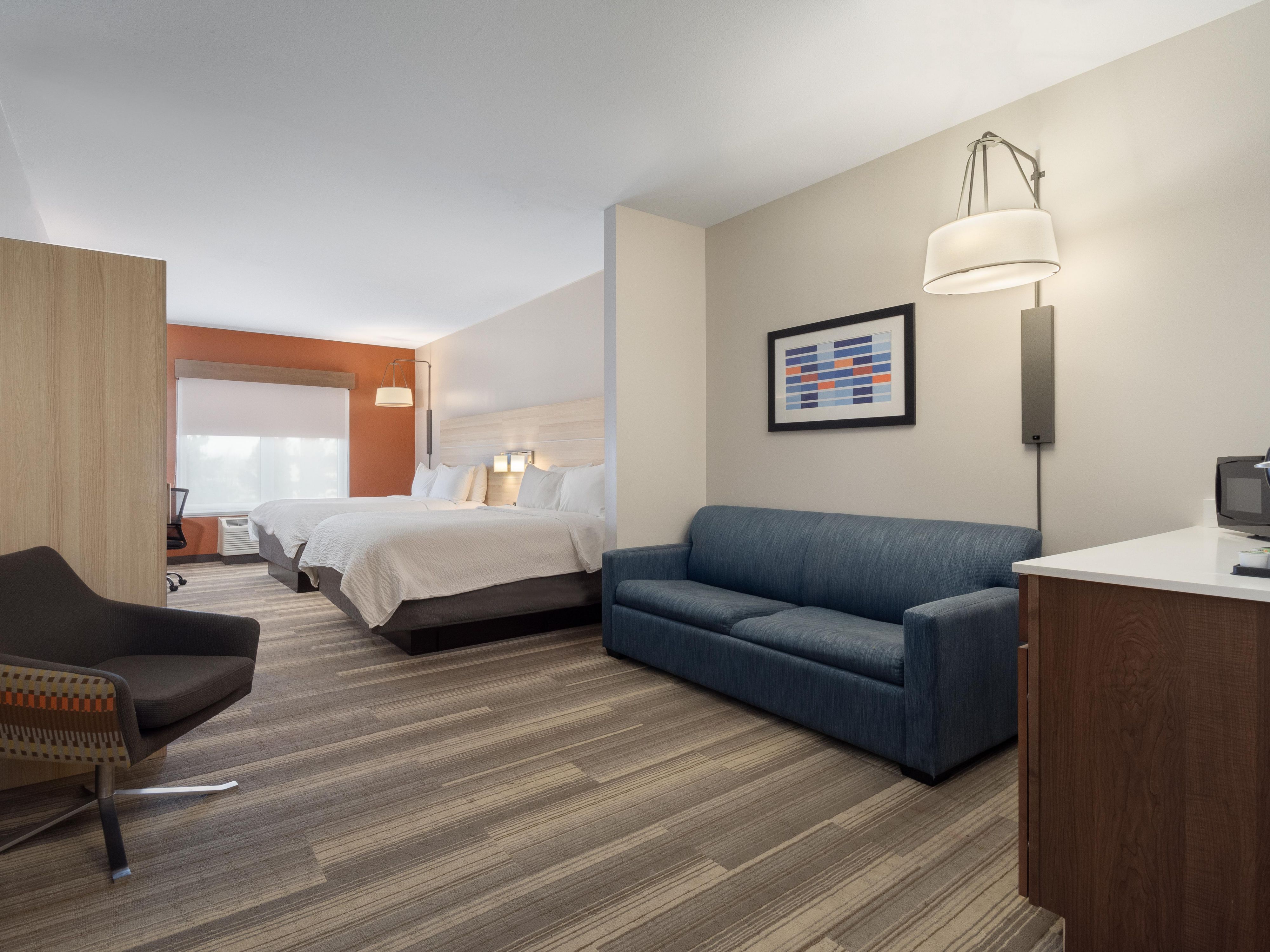 Perfect for Teams & Groups. Spacious Accommodations, Meeting Space, and Exclusive Group Rates.
 Book Your Group or Team Getaway Today!