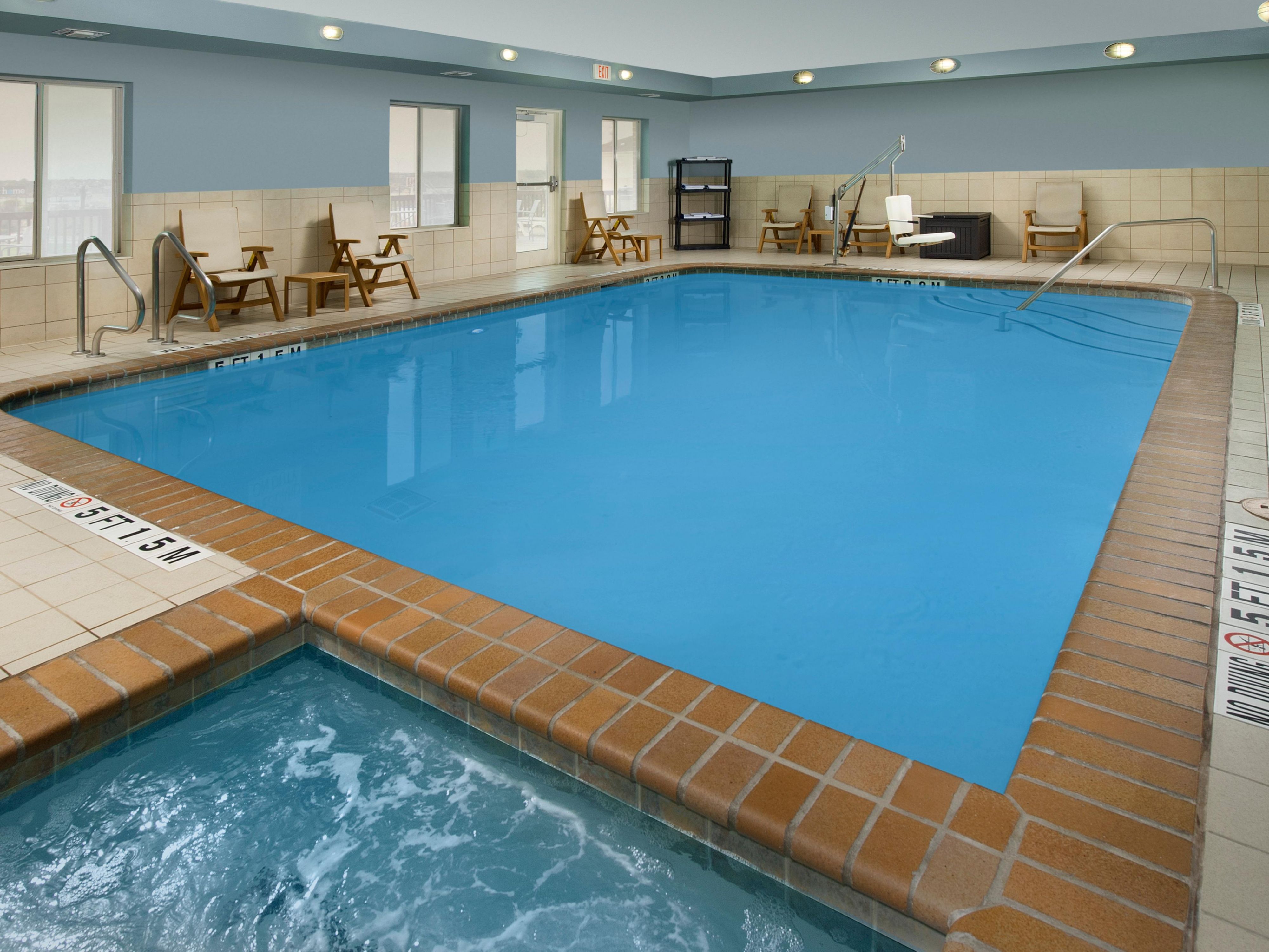 Indoor Swimming Pool with Hot Tub
