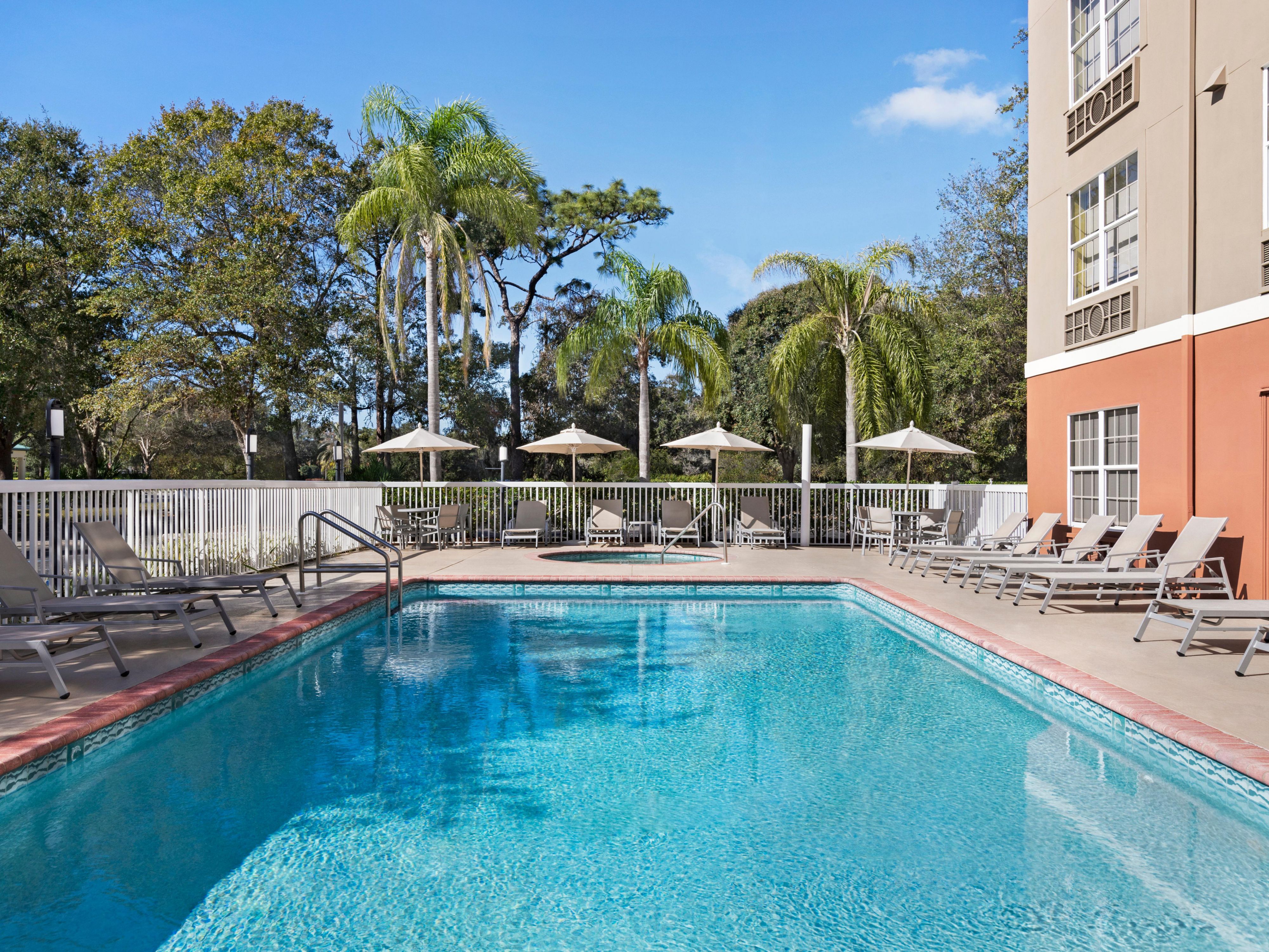 Enjoy swimming in our hotel’s heated outdoor pool during your stay in Sarasota, Florida. Our pool is conveniently open daily from 7 a.m. - 9 p.m.