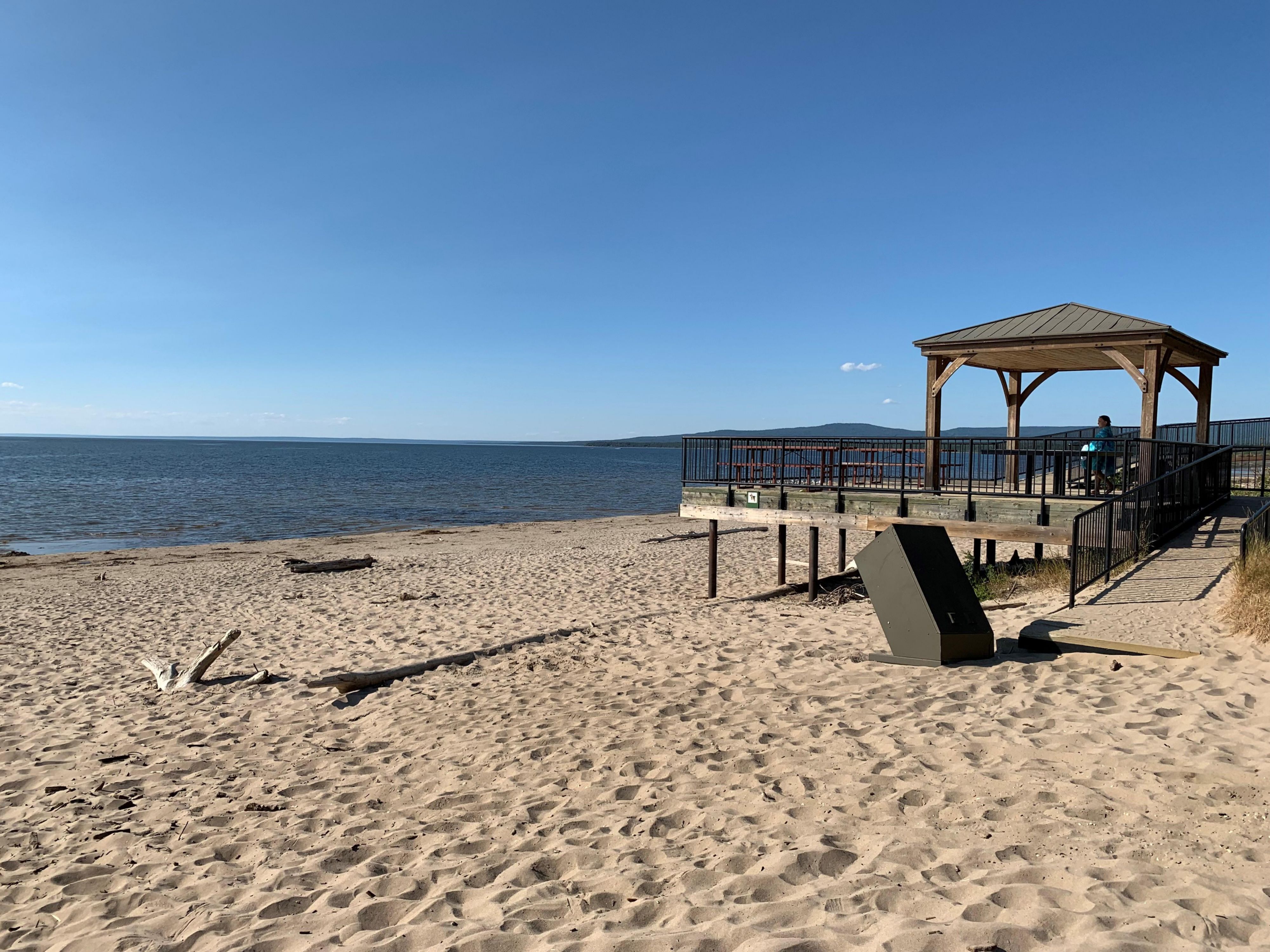 Devonshire Beach is a 1.5 KM stretch of natural white sand beach and a great place to spend an afternoon swimming, building sand castles, relaxing, and watching the waves come in. Devonshire Beach is also host to an annual summer festival called Beach Days. Devonshire is within a provincial park and not to be missed on your next visit to Slave Lake