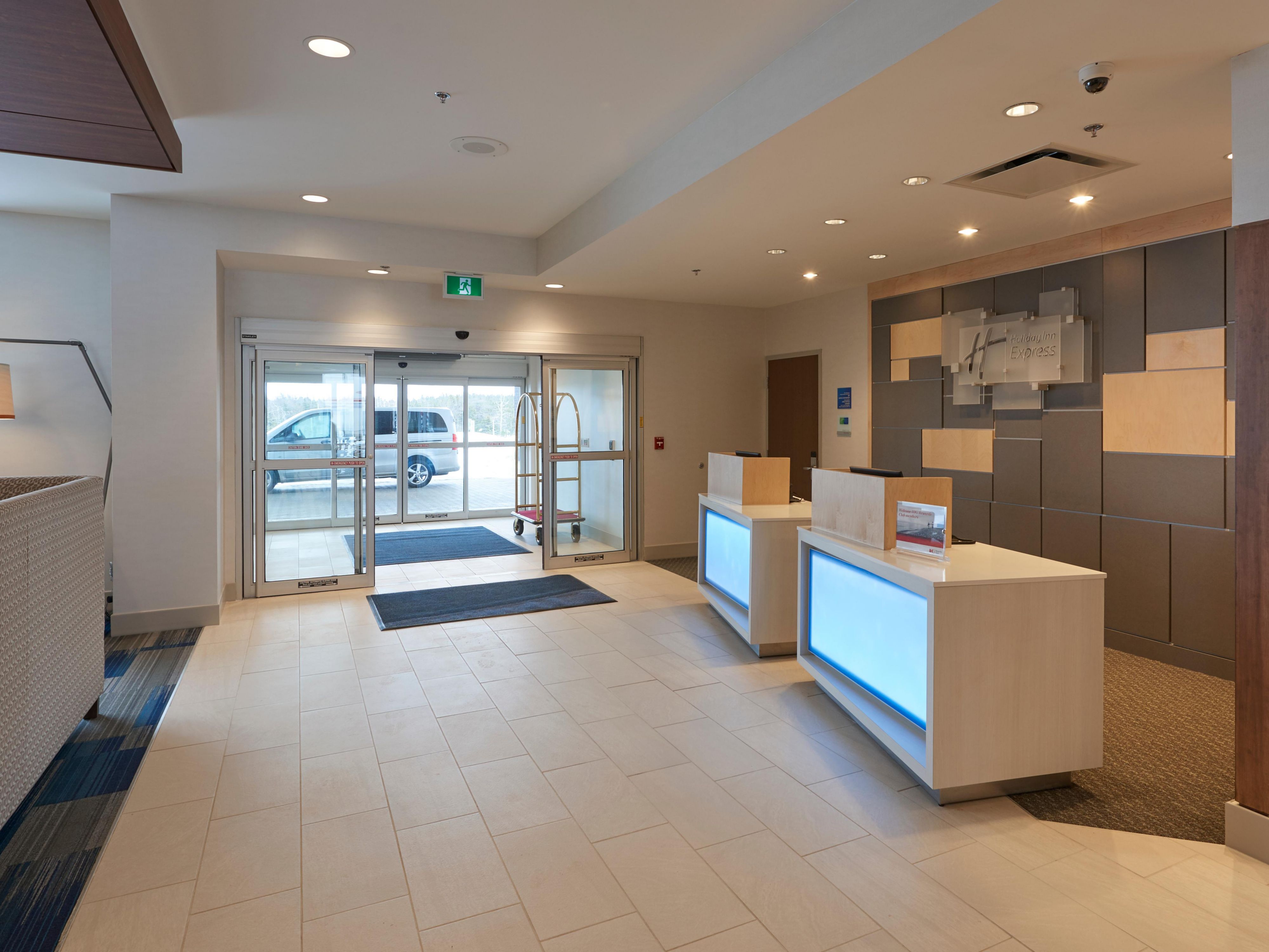 Book your stay effortlessly with Apple Pay! Enjoy fast, secure payments right from your device—no cards needed. Experience seamless check-in and get ready for your trip in just a tap. Choose Apple Pay for a smarter, safer hotel booking today!