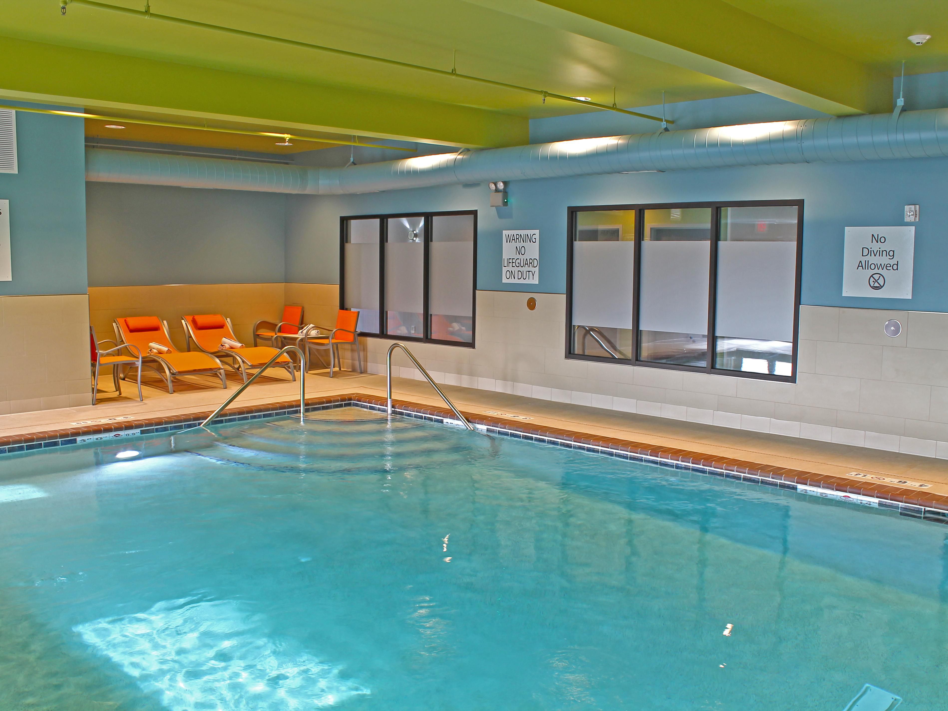 Indoor Pool Holiday Inn Express St. Louis South I-55