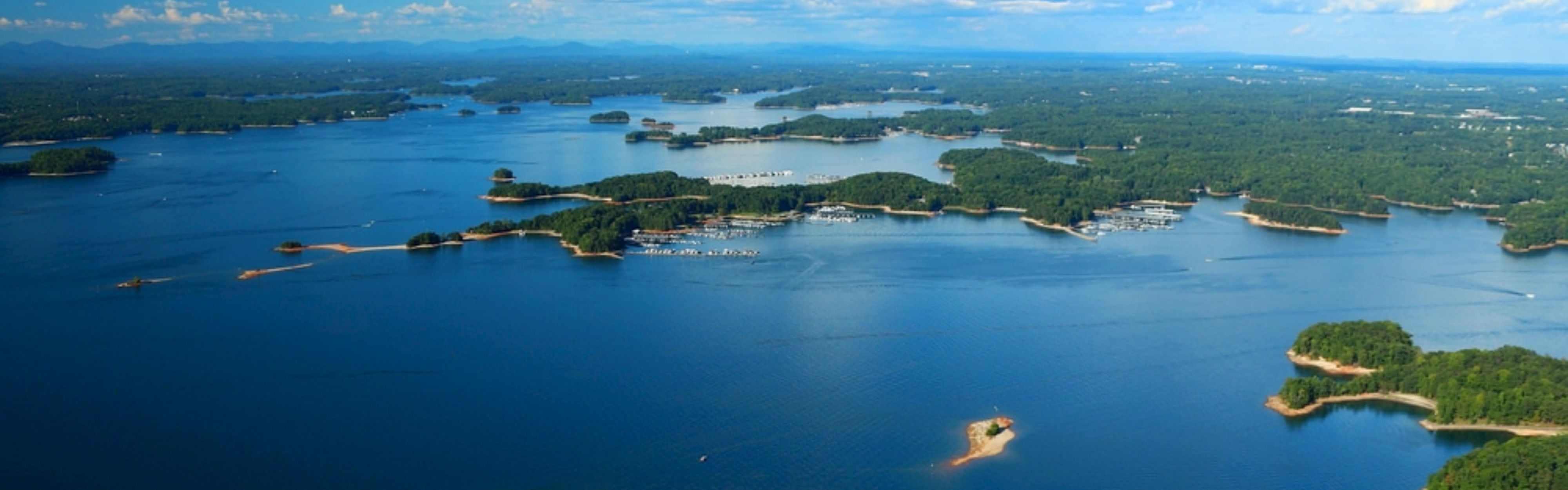 Hotel located near beautiful Lake Lanier 