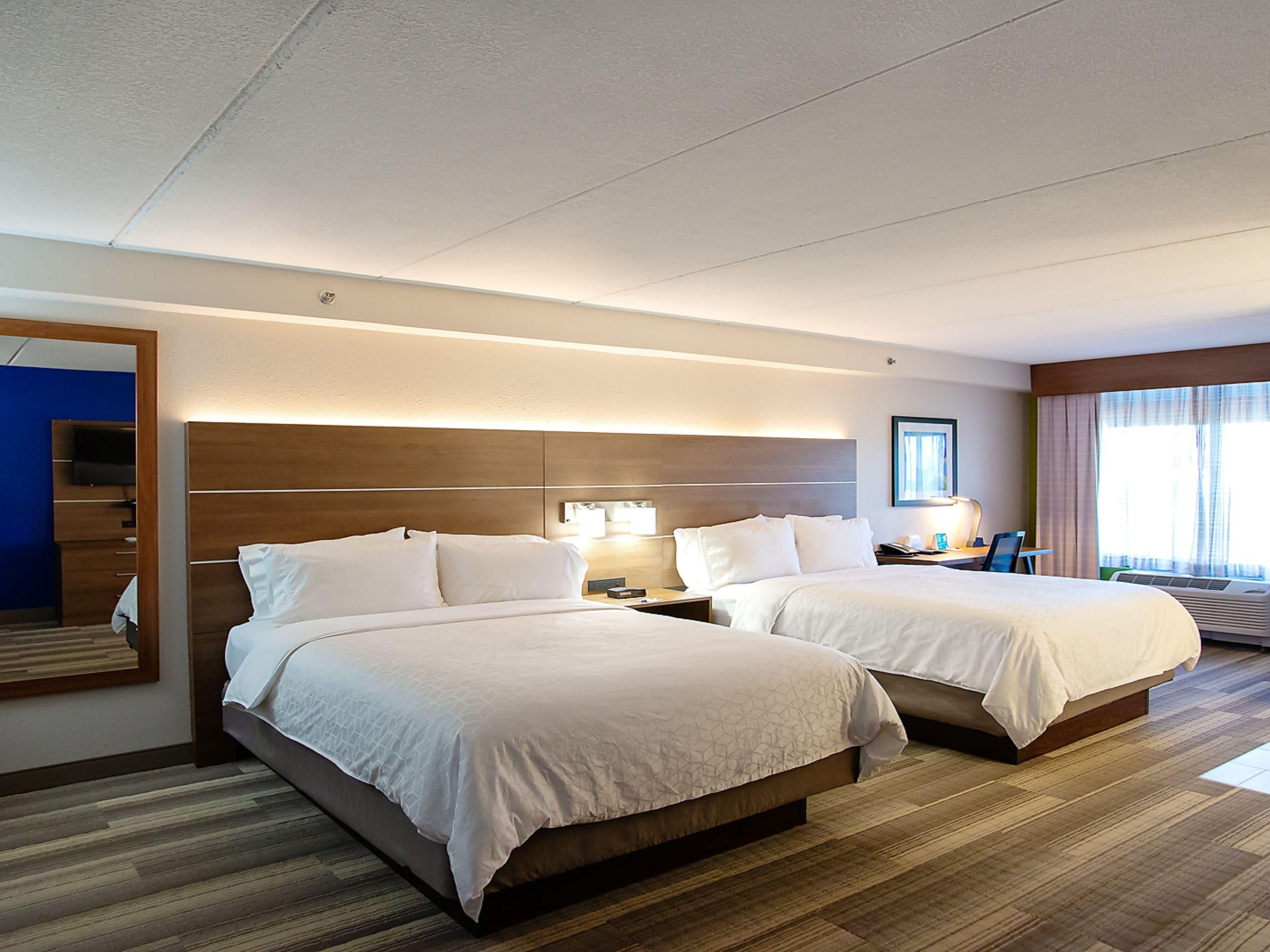 Two Queen beds perfect for the family