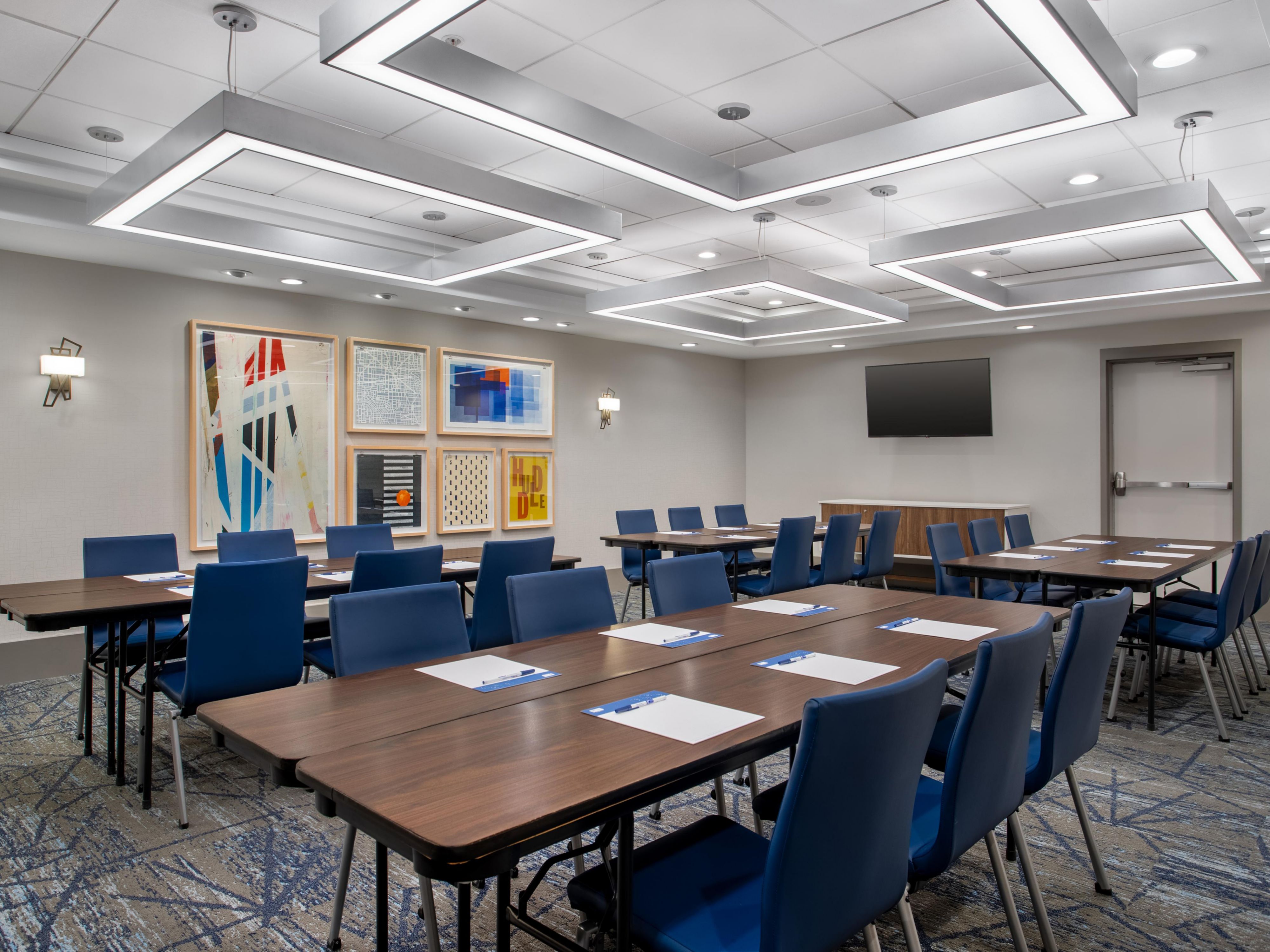 Stay conveniently close to the excitement at our hotel, just a stone's throw away from the Terre Haute Casino Resort. Enjoy hassle-free access with our complimentary casino shuttle service, and rest assured with our free surface lot parking. All of these perks provided just for our valued guests. 