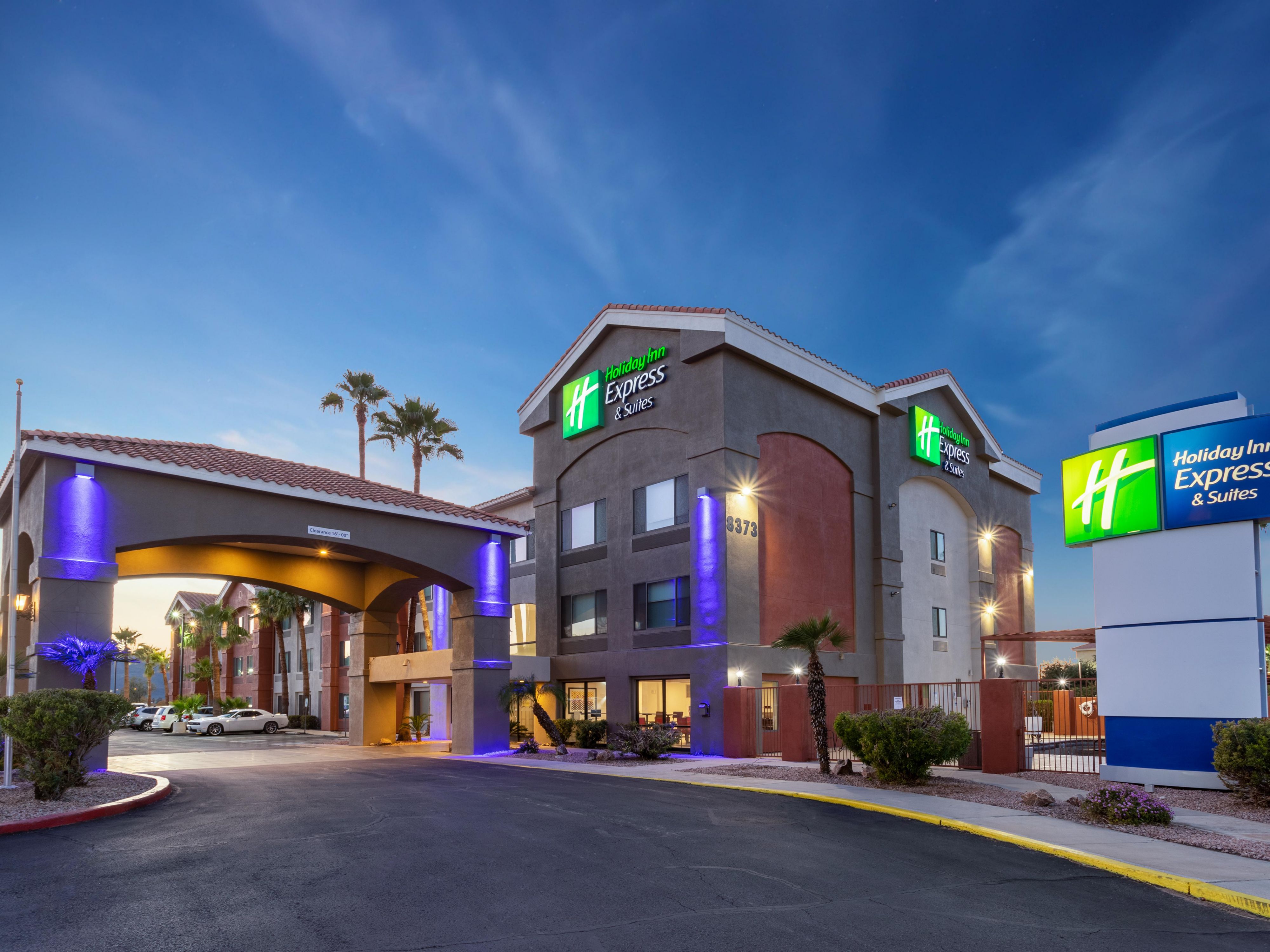 Welcome to Holiday Inn Express & Suites Tucson North-Marana!