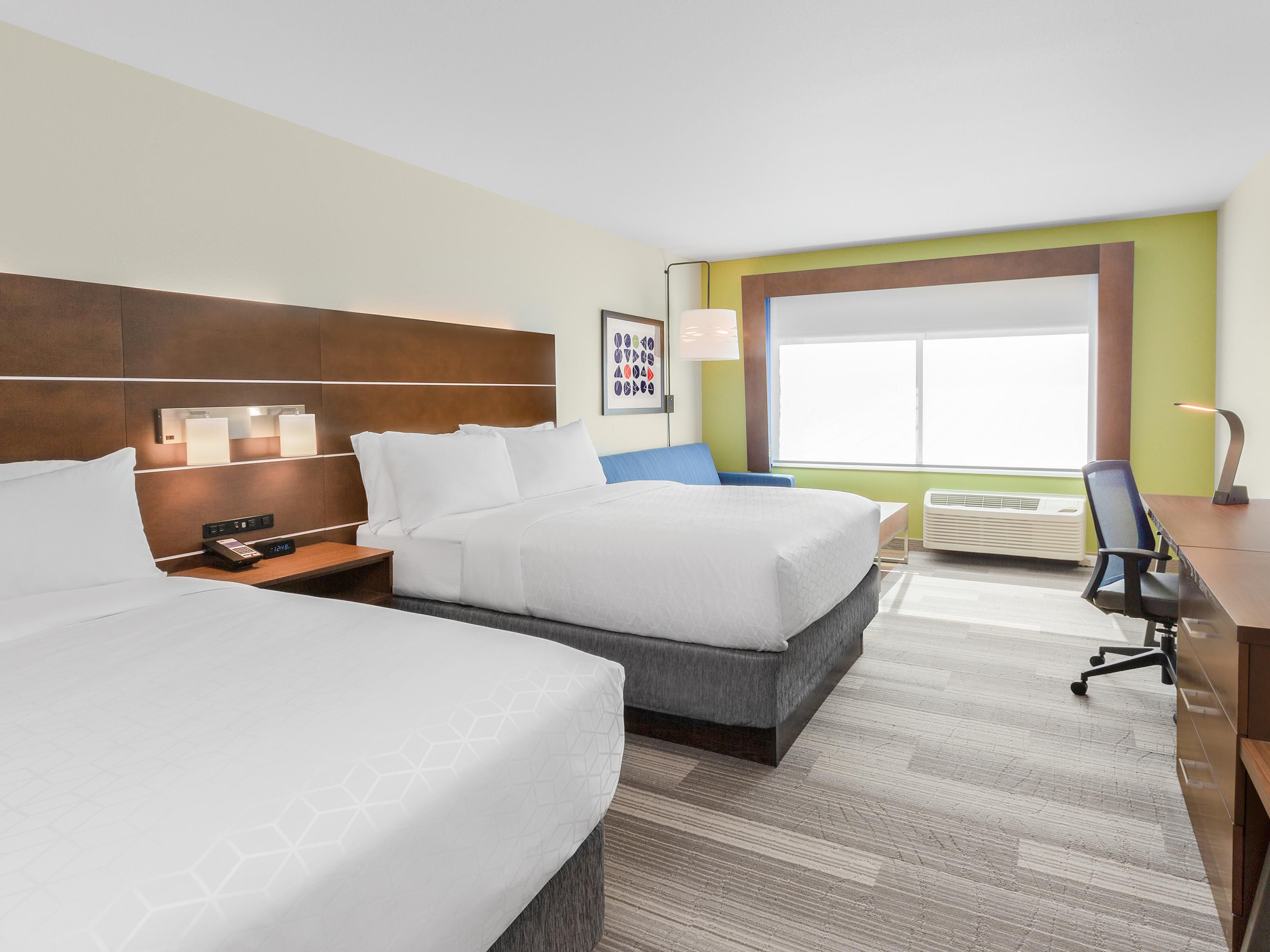 2 Bed Suite Nonsmoking 