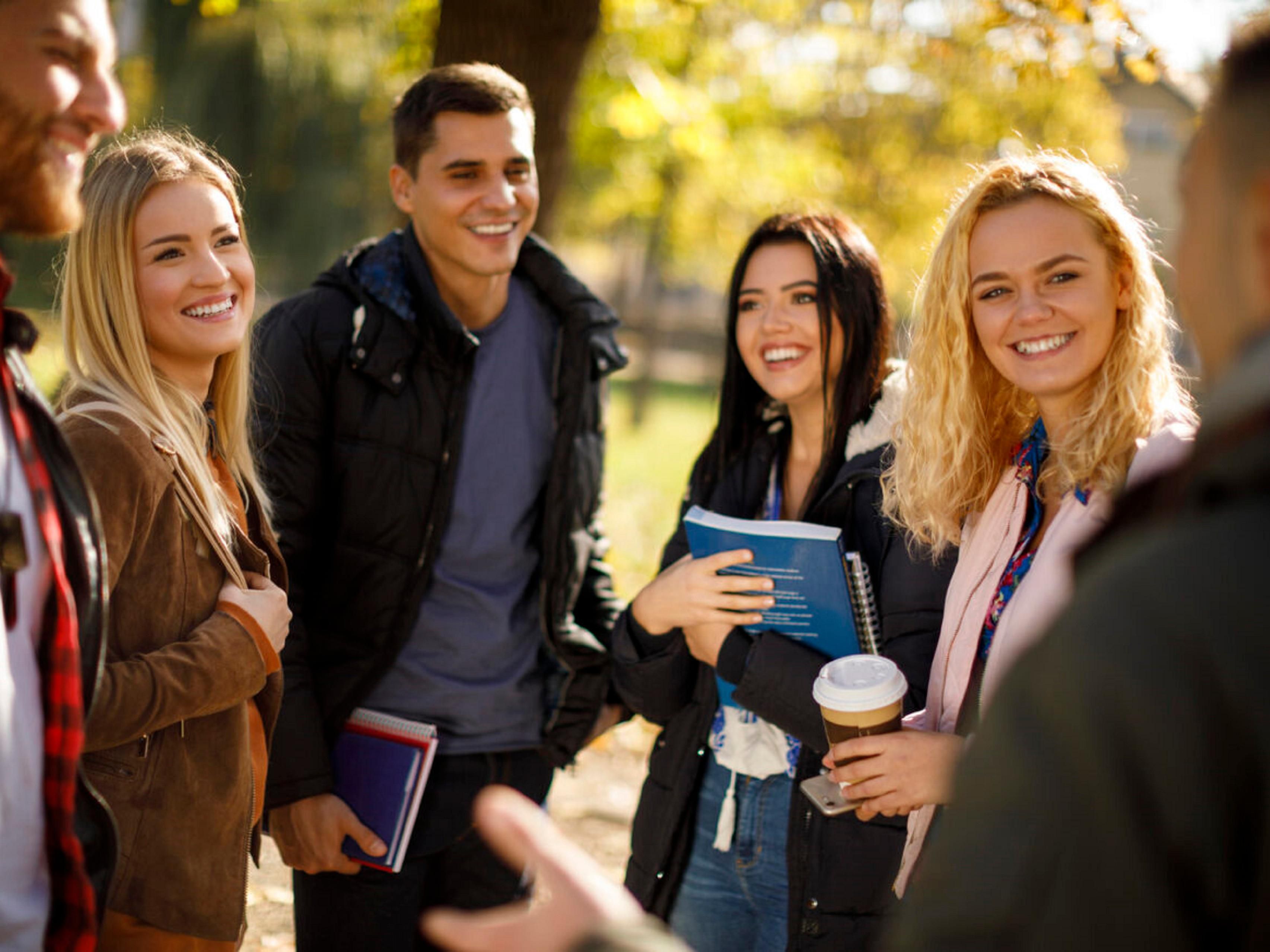Conveniently located less than 3 miles from Valdosta State University, our hotel offers guests convenient and quick access to the campus. If you are attending a football game or touring the University, we are a prime location for your stay.