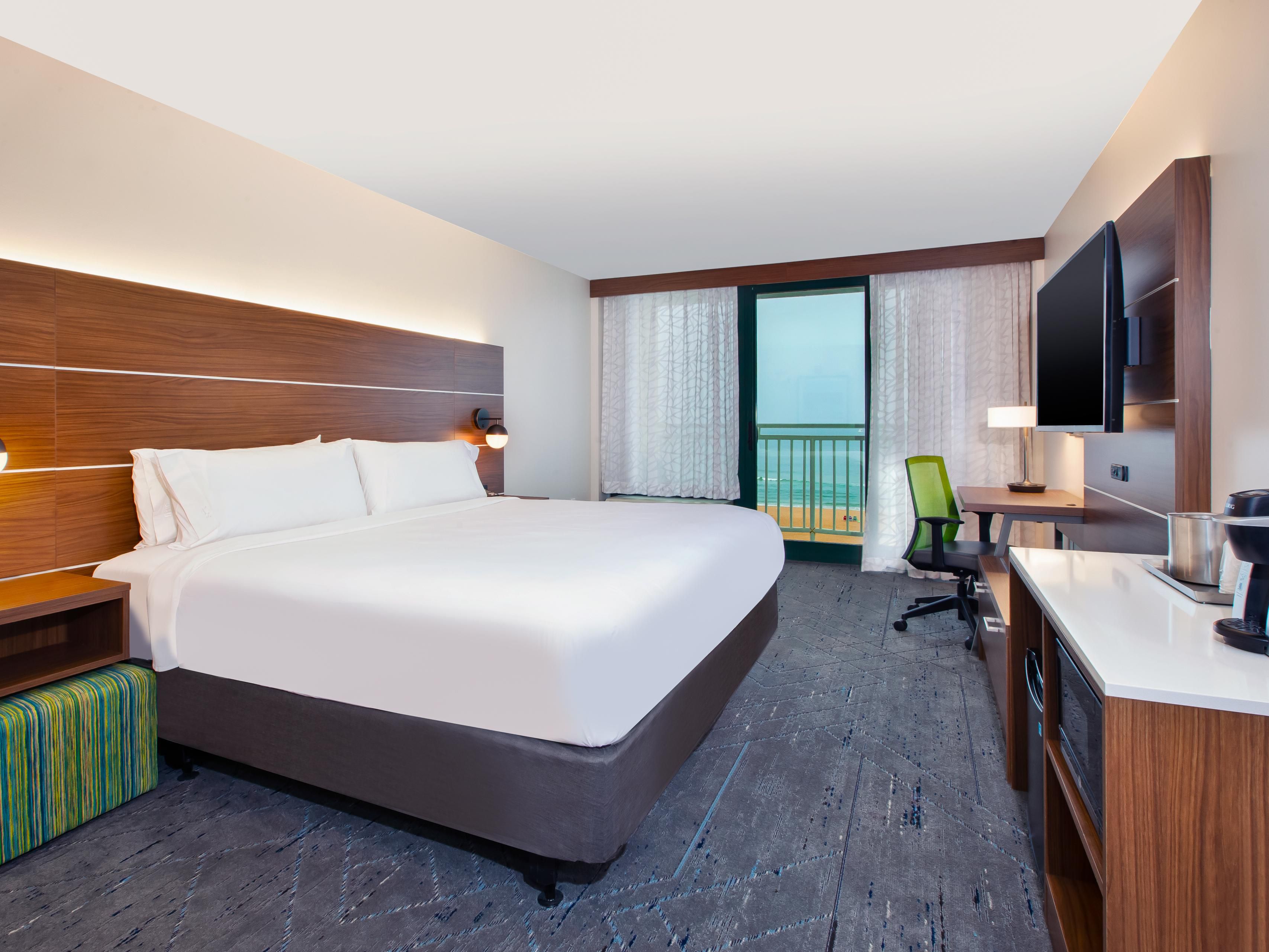 Enjoy the ultimate coastal escape in our oceanfront rooms, each featuring a private balcony with stunning views of the Atlantic Ocean. Wake up to the soothing sounds of the waves and take in breathtaking sunrises right from the comfort of your room.