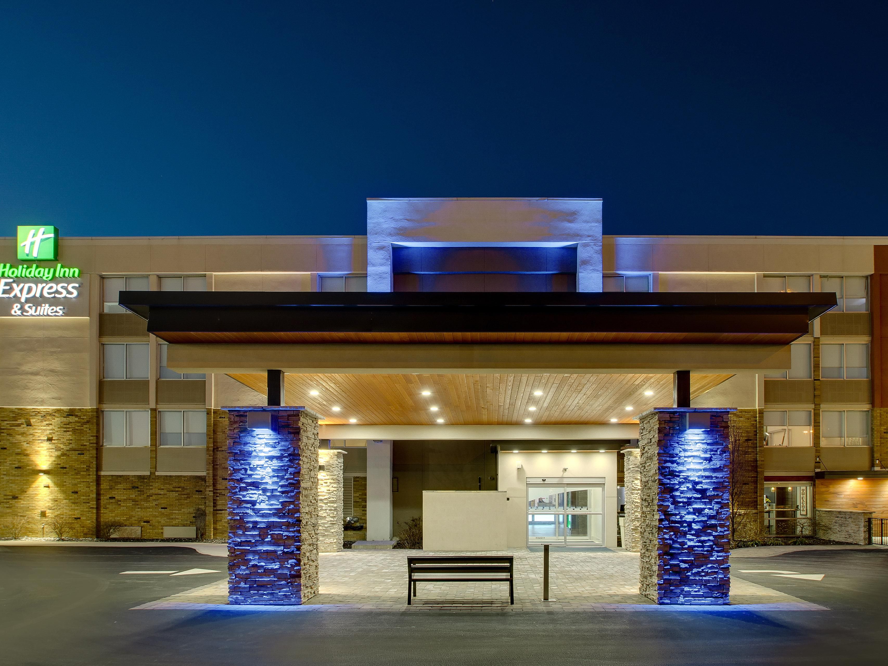 Welcome to the Holiday Inn Express & Suites Wapakoneta!