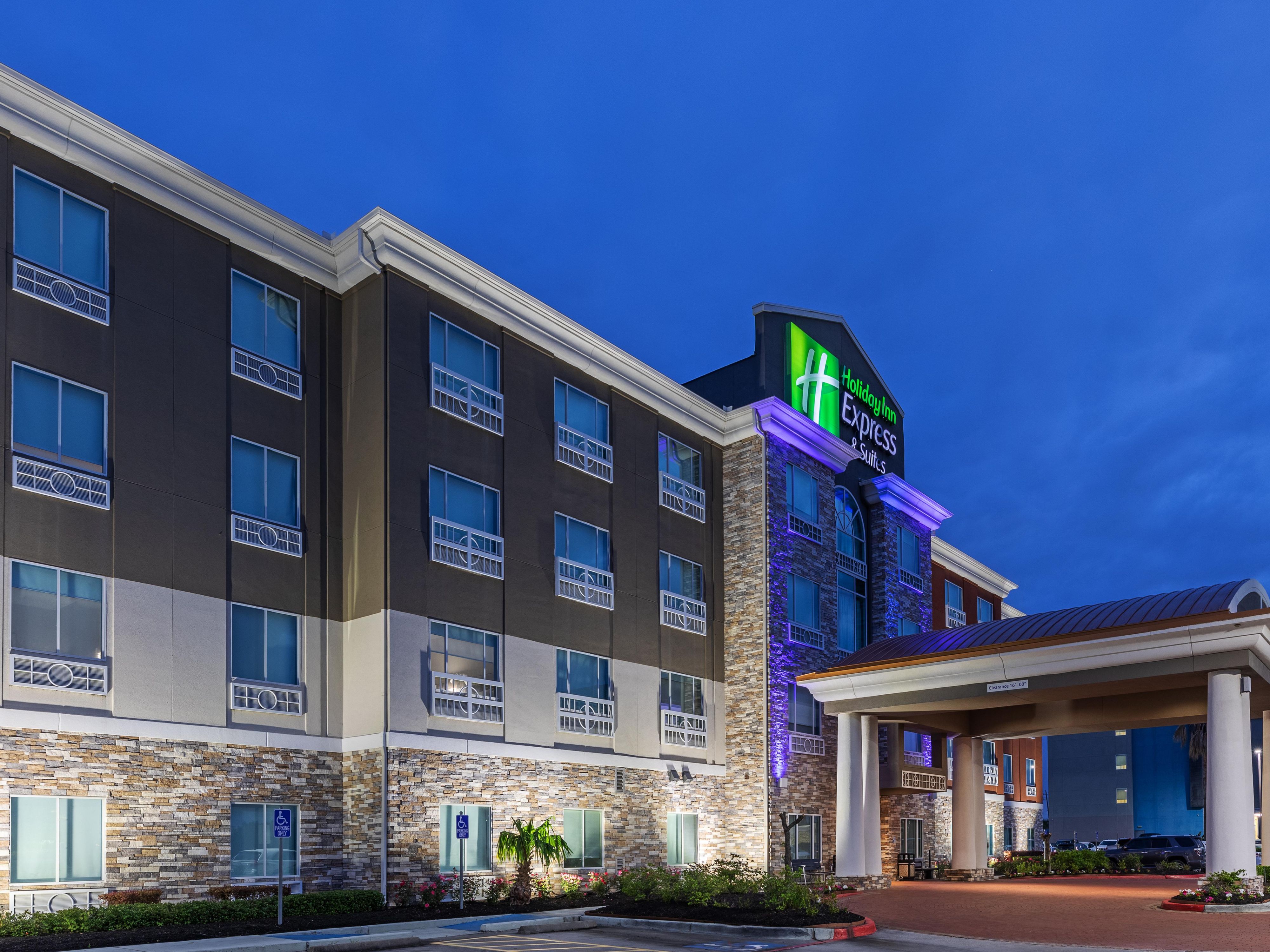 Webster Texas Hotel near Galveston and NASA Space Center