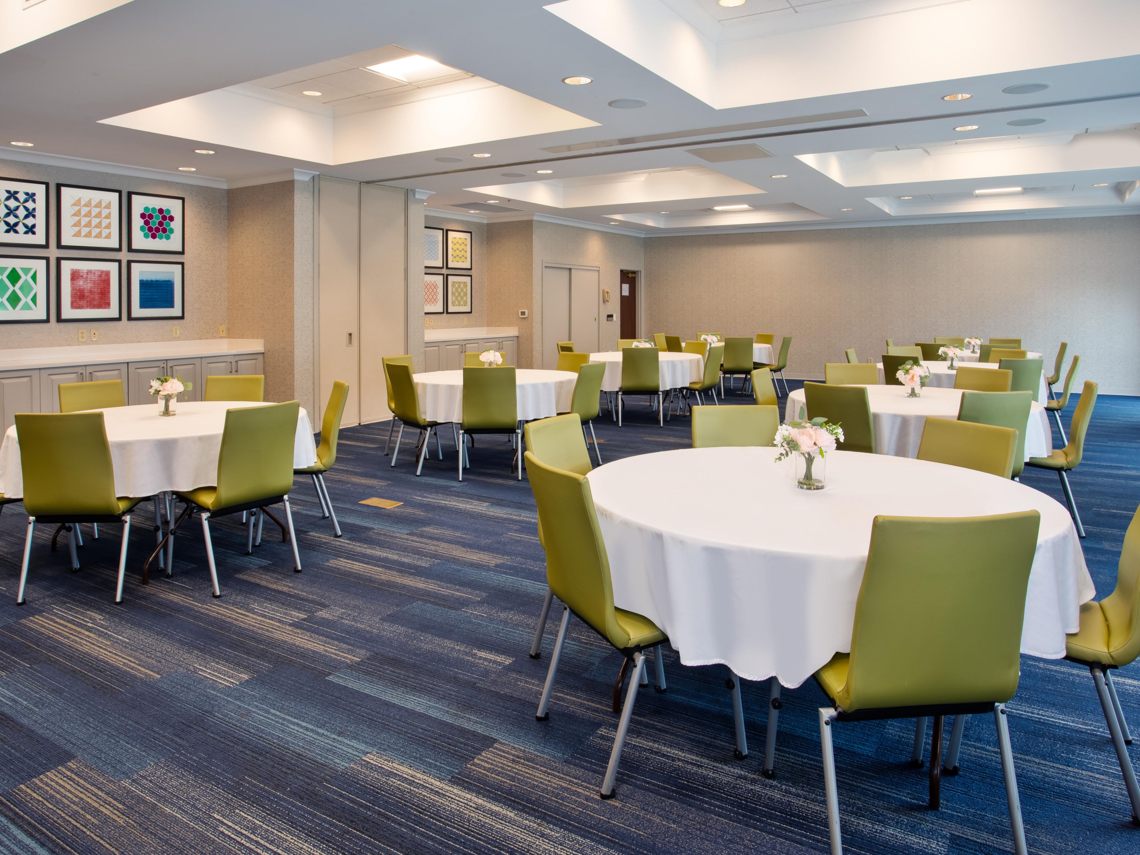 With a total of 2,208 square feet of meeting and event space, we can accommodate whatever needs you may have. From a small meeting in our private boardroom to a large event of up to 100 people in our ballroom or outdoor patio, our hotel has it all. We host board meetings, birthday parties, baby showers, holiday parties, small weddings and more!