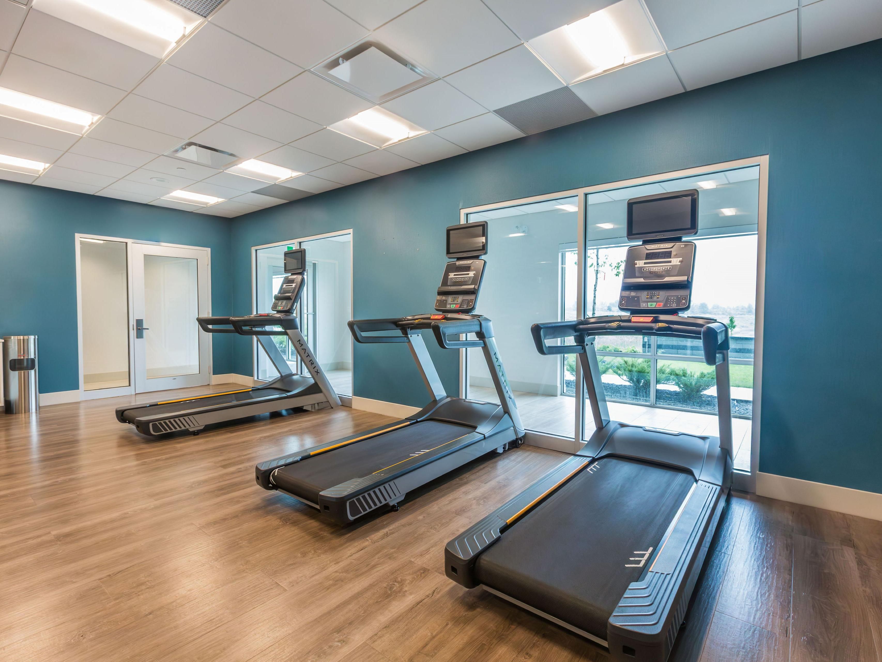 Break a sweat any time it suits you at our onsite fitness centre, open 24 hours a day, 7 days a week. Whether you prefer fixed weights and treadmills or elliptical machines and free weights, we have it all, plus fresh towels and plenty of space to stretch out and exercise—your way.