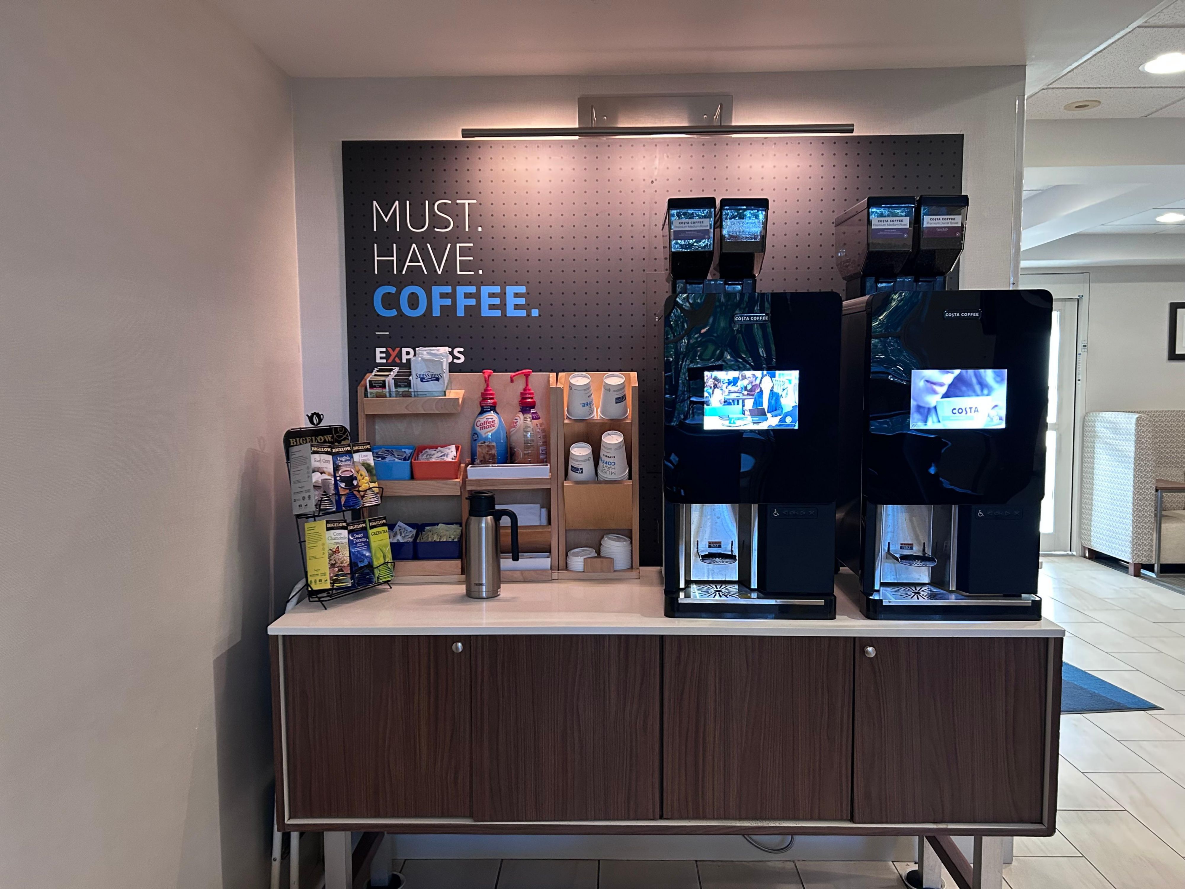 Savor the taste of freshly brewed coffee around the clock with our new bean-to-cup coffee machine, available 24/7 in the lobby. Elevate your stay with us and relish every sip of our exceptional coffee!