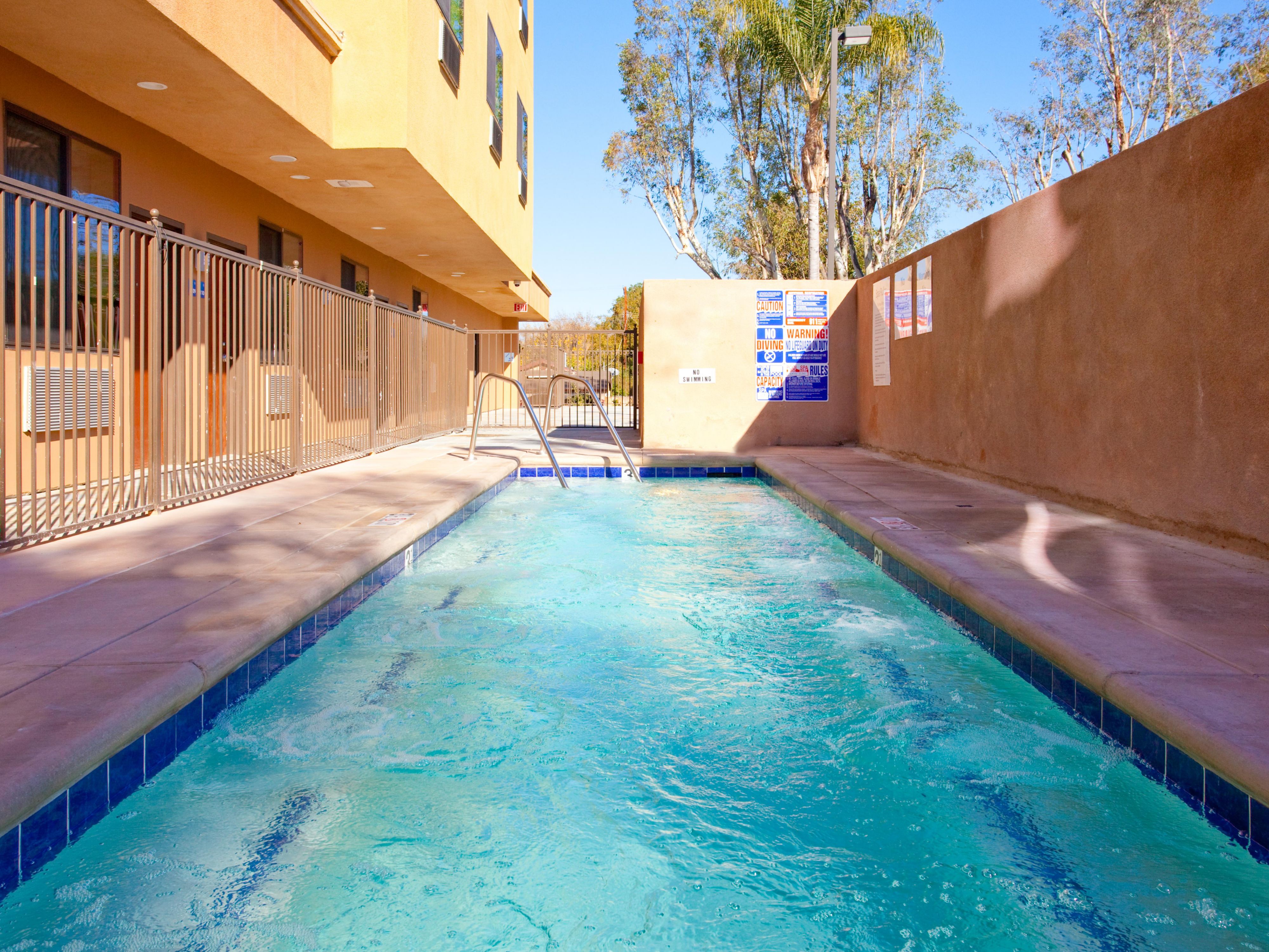 The Outdoor Pool of the Holiday Inn Express Woodland Hills.