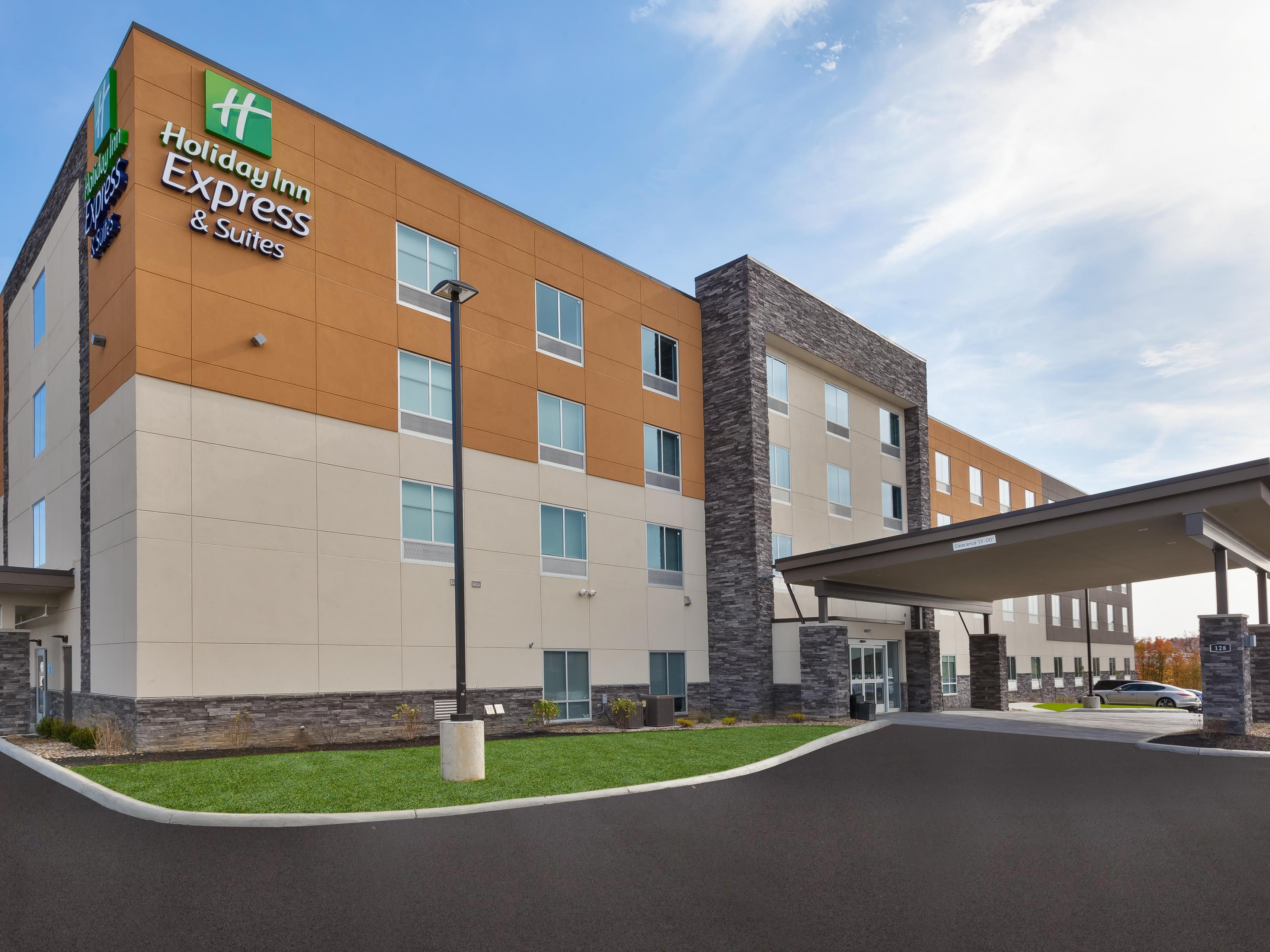 Welcome to Holiday Inn Express & Suites Wooster!