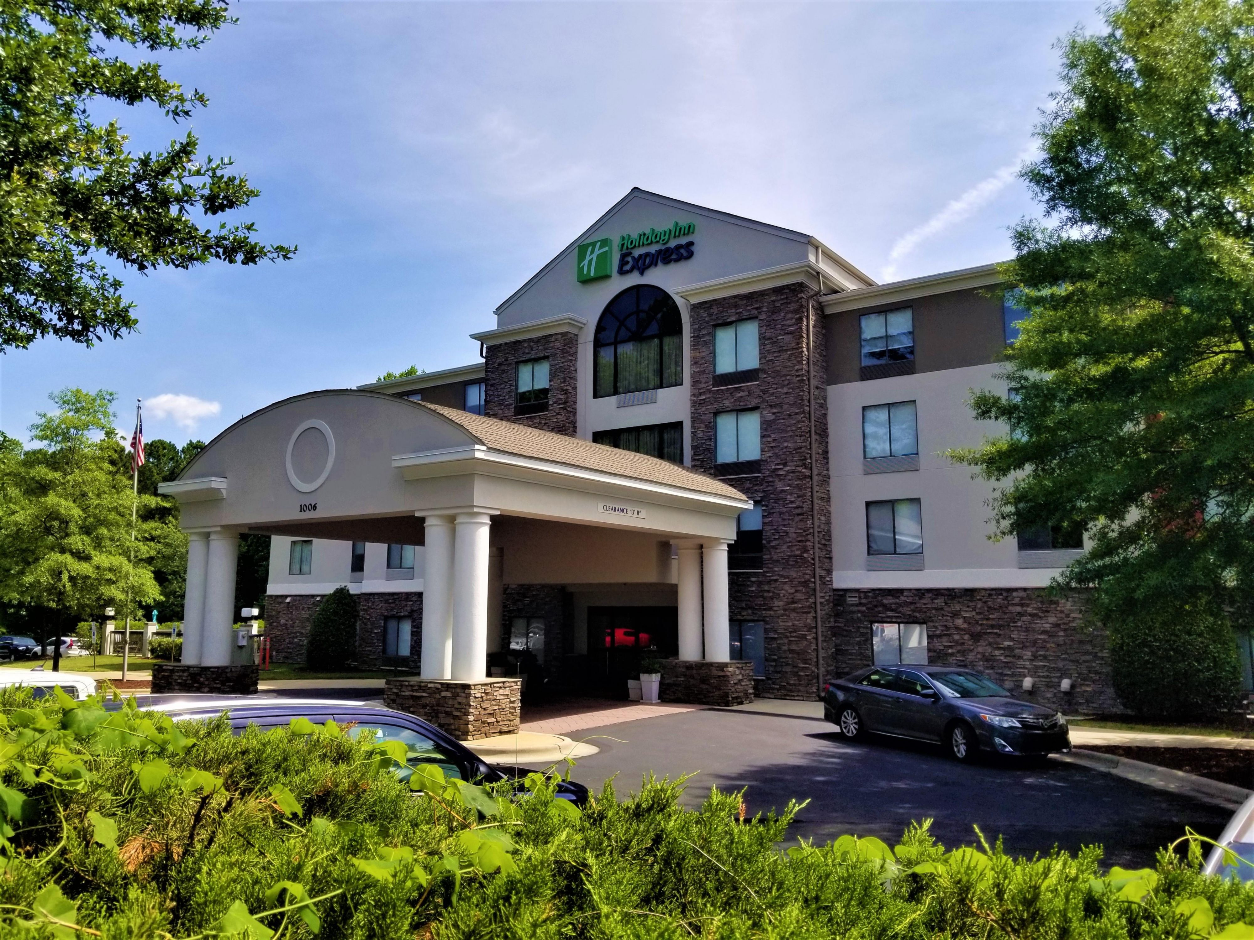 Welcome to the Holiday Inn Express Apex