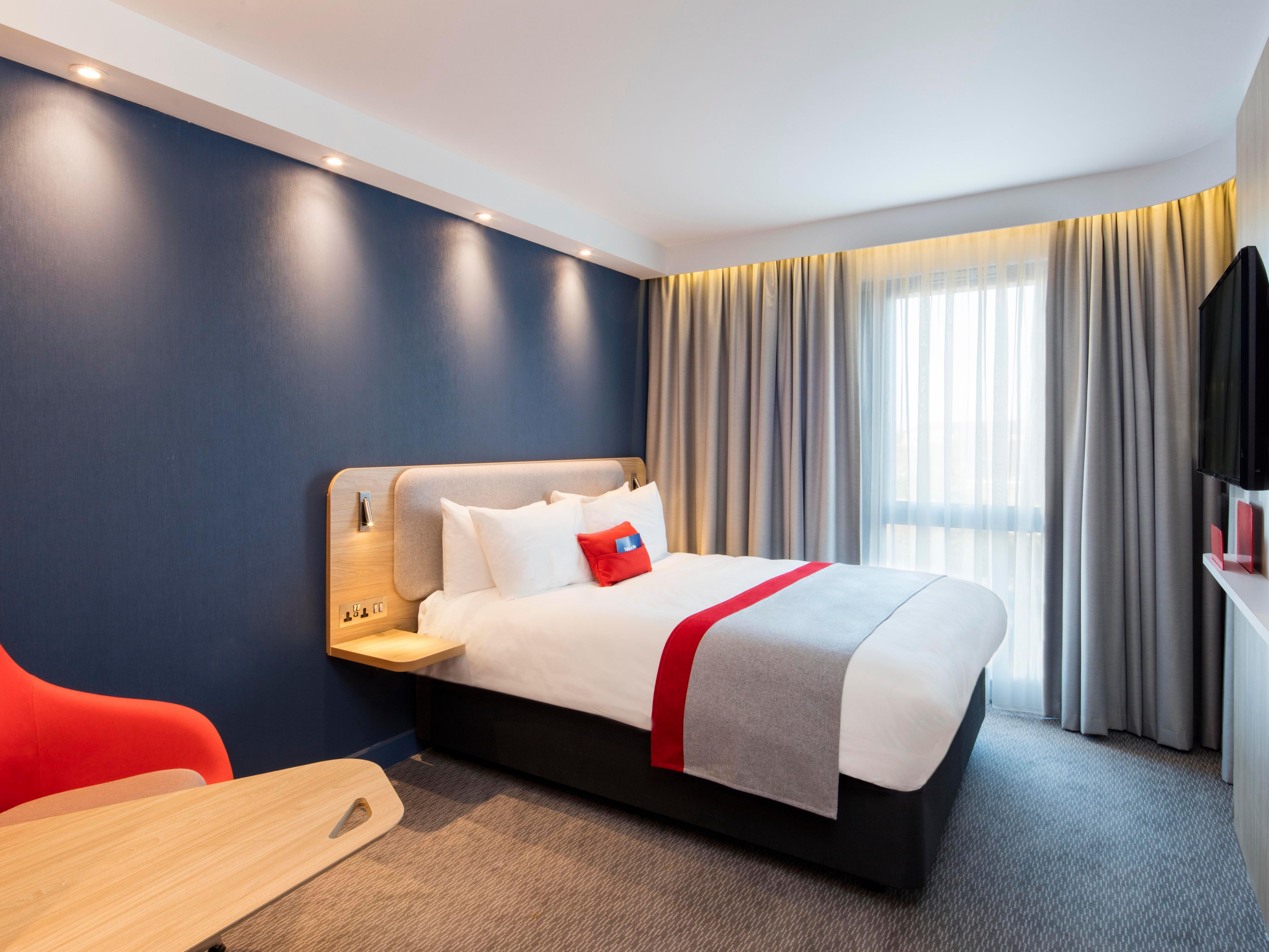 Enjoy spacious rooms with premium bedding, sockets and lights within arms reach and pillows just how you like them! That's the Express™ promise of a great night's sleep. We also provide some basic amenities like hairdryer, iron and board (please check with reception).