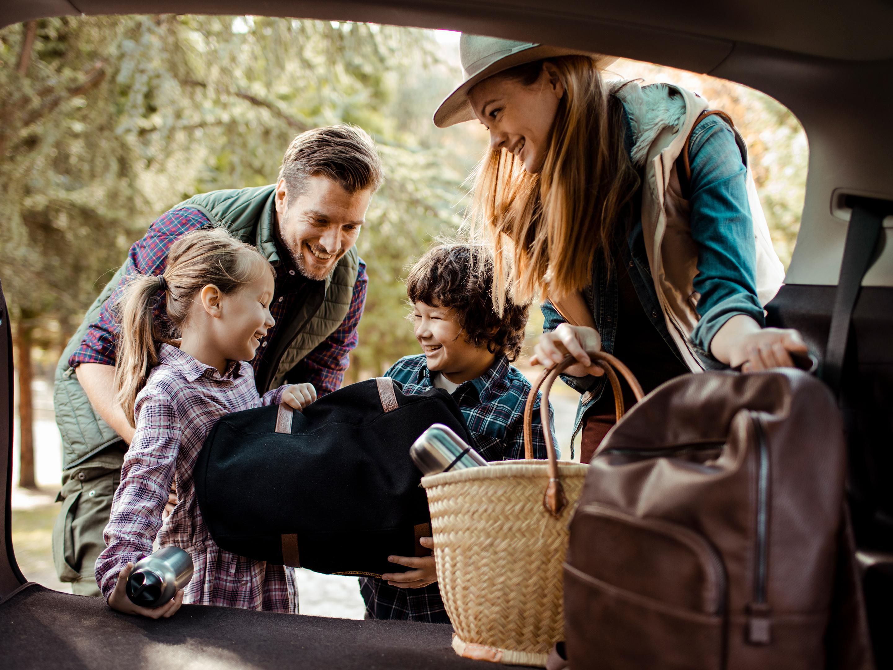 As a guest at Holiday Inn Express Belfast, we offer you free car parking, subject to availability. For further details, please contact the hotel on 02890 311909 or on mail@hiexpressbelfast.com.