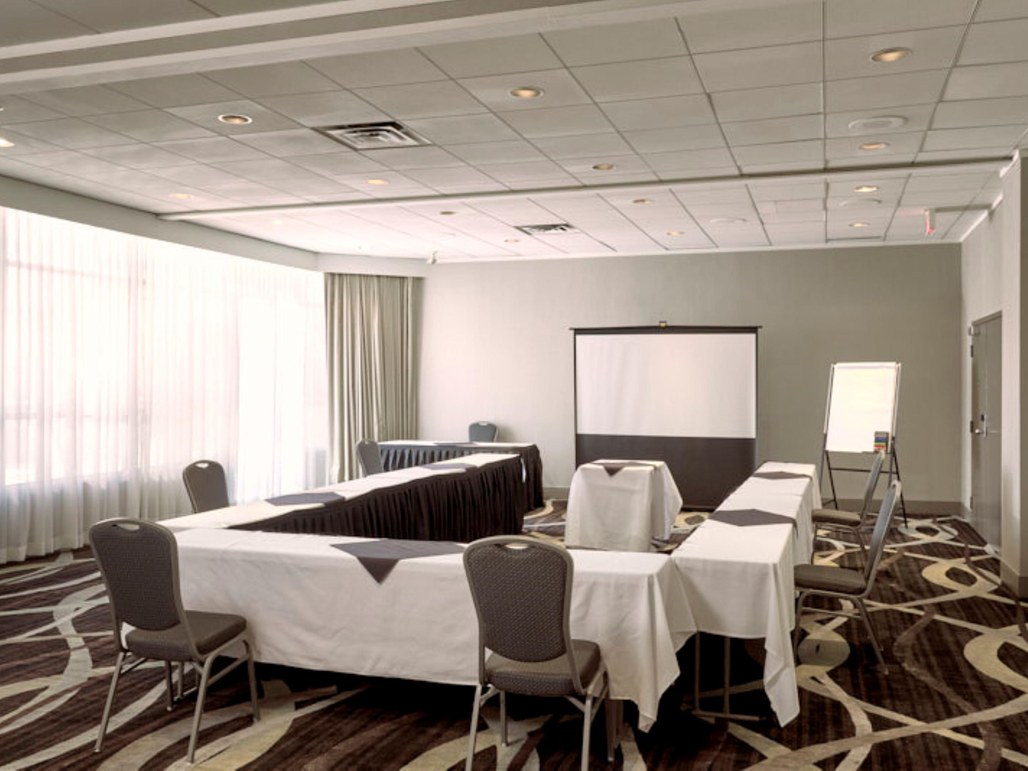 We are committed to high levels of cleanliness. That means, clutter free event spaces and an experience that supports the wellbeing of your attendees. We will make sure your event is just right. Ask us today about our Meeting with Confidence offer and IHG Business Rewards Points for Planners and Bookers.