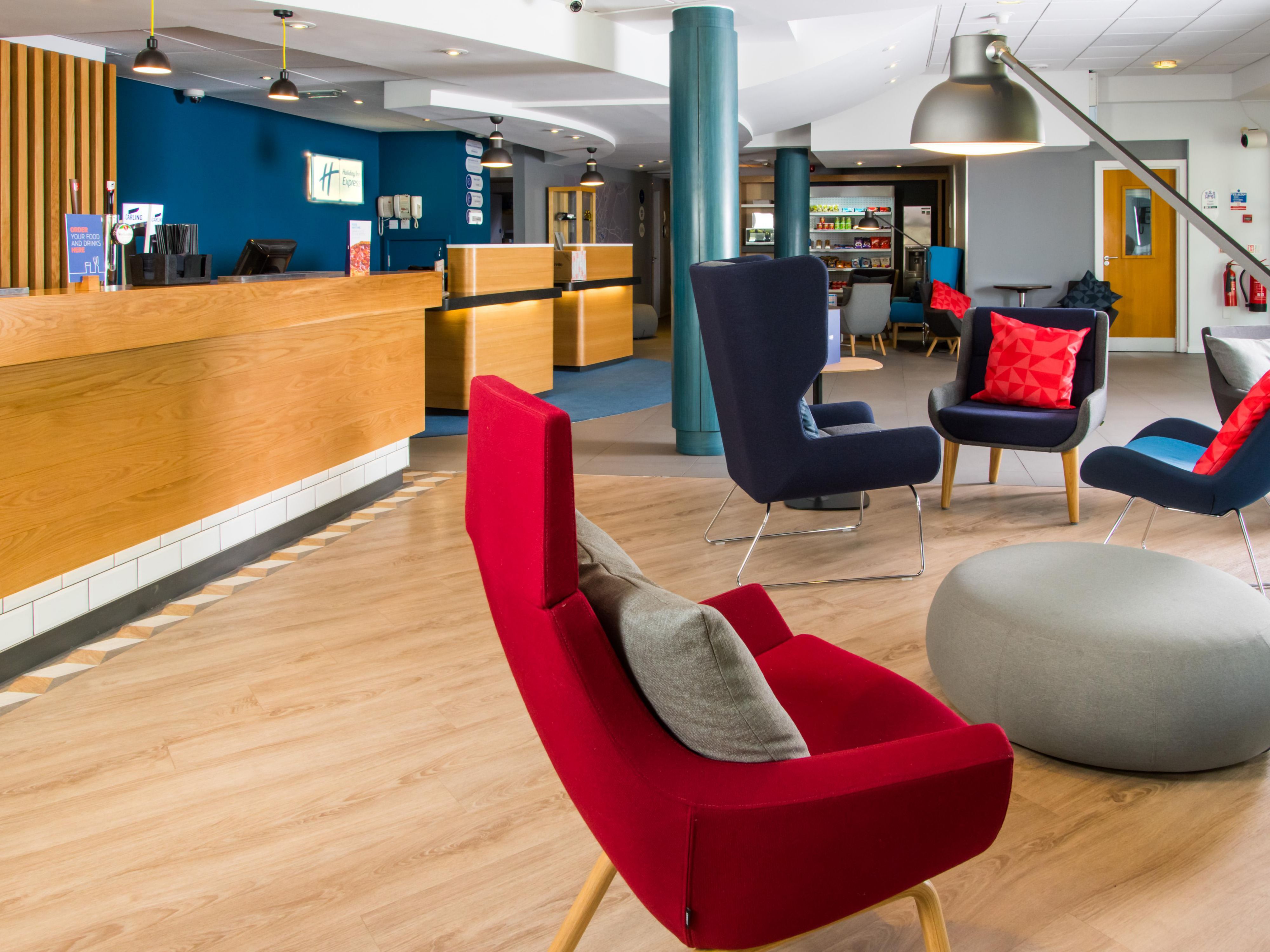 Our friendly reception welcomes you with a smile