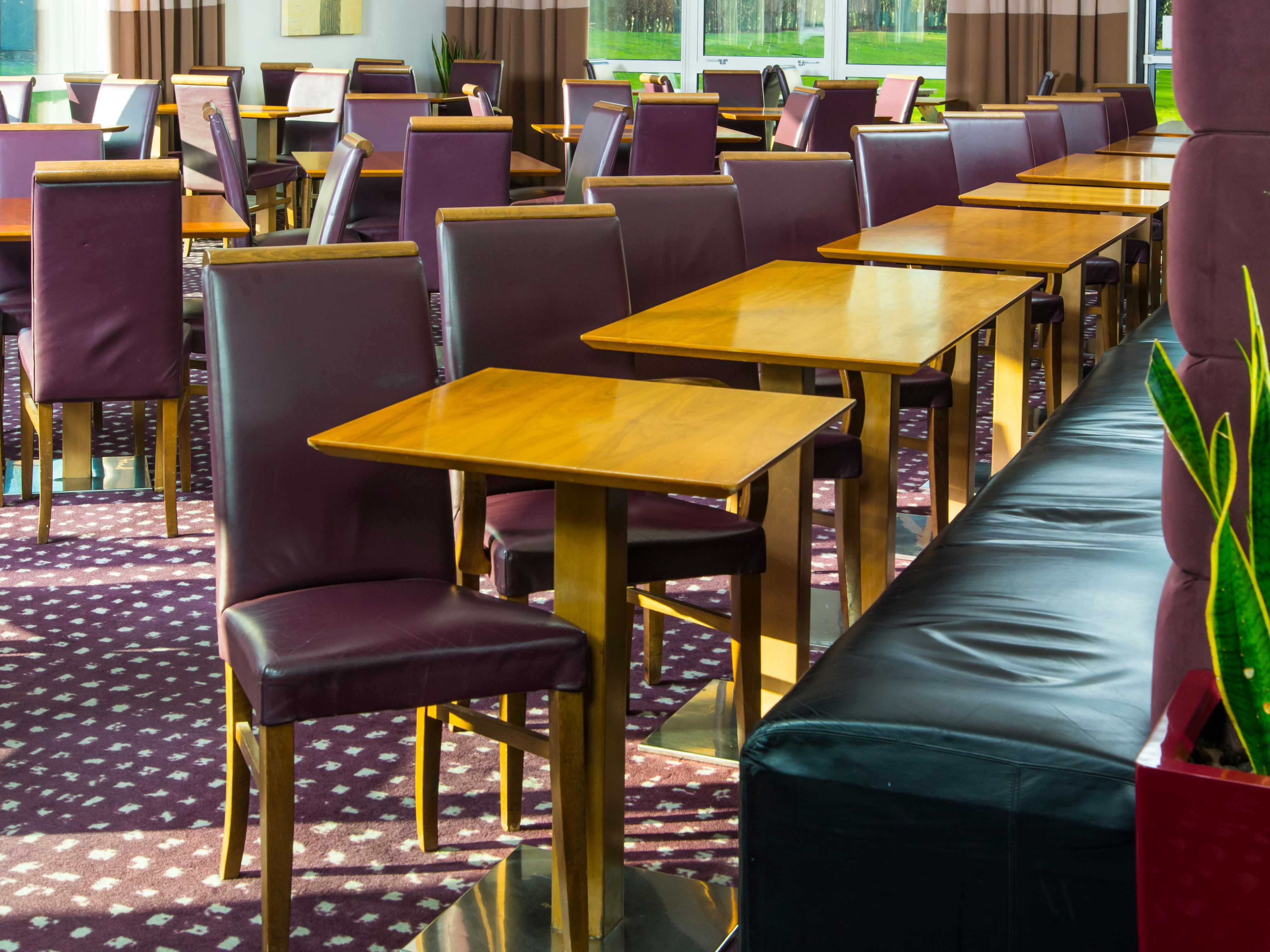 Have a chat with your friends in our lounge.