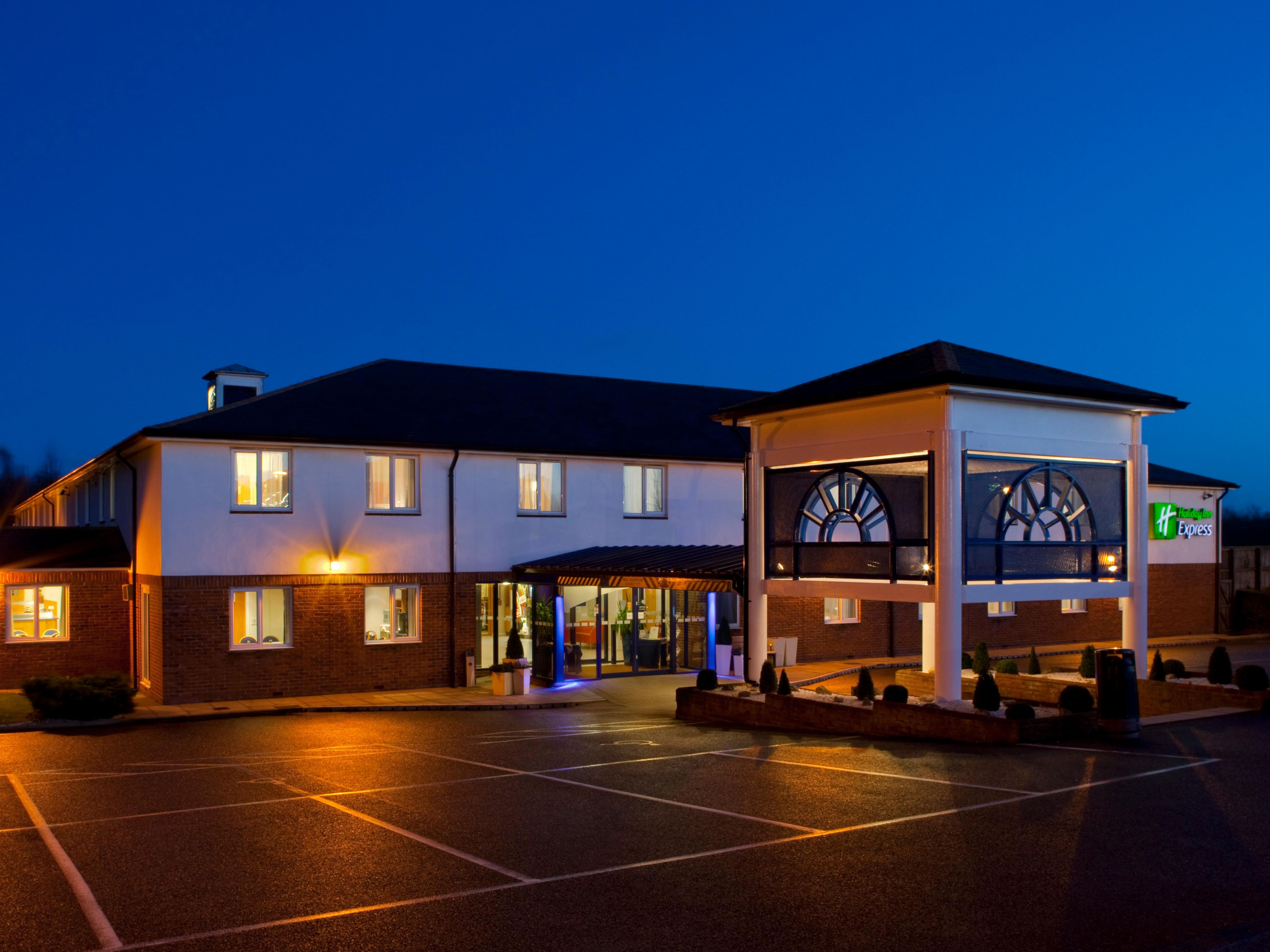 Holiday Inn Express Canterbury offers comfort at a low price