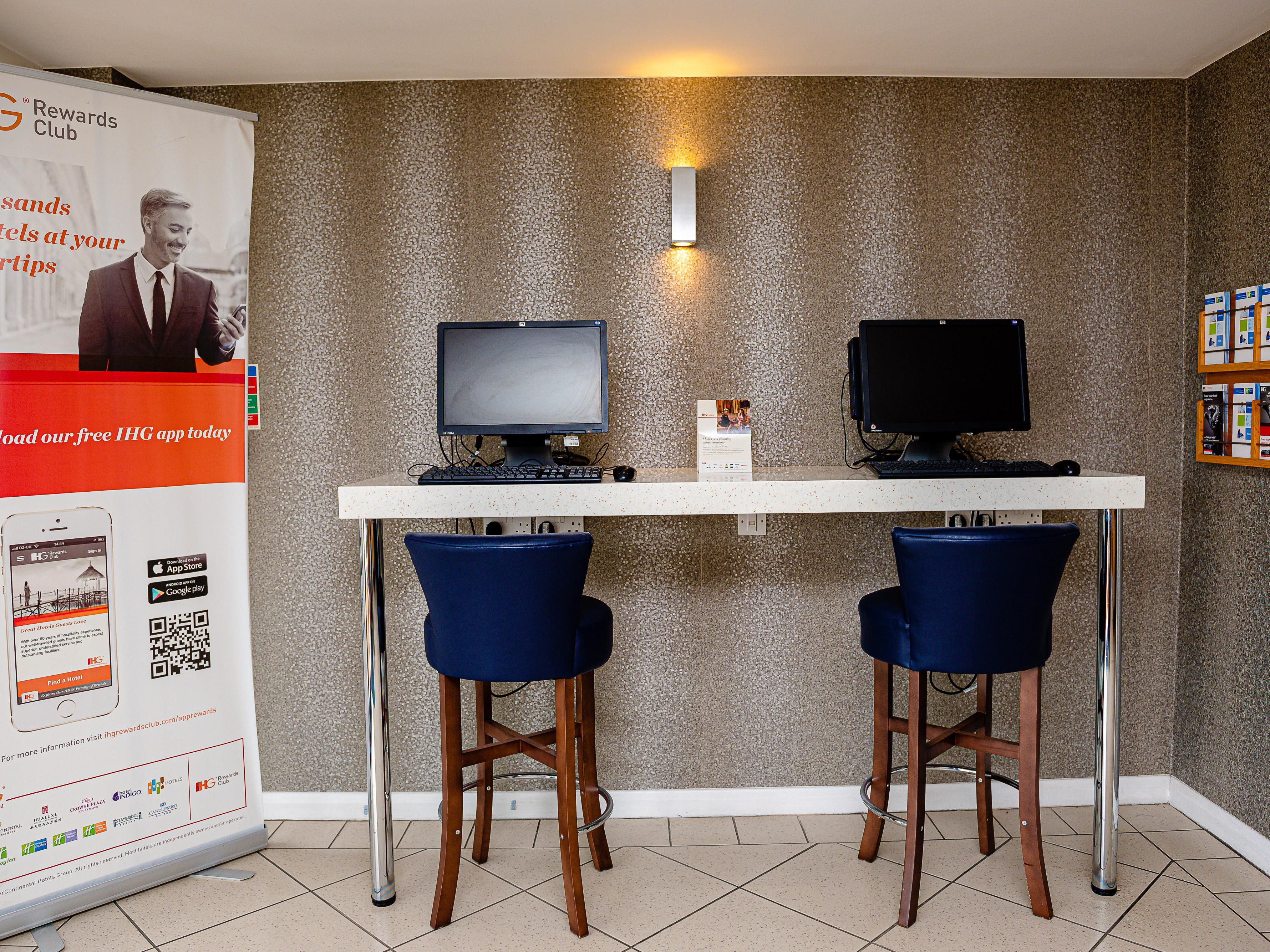 PC's available for hotel guests